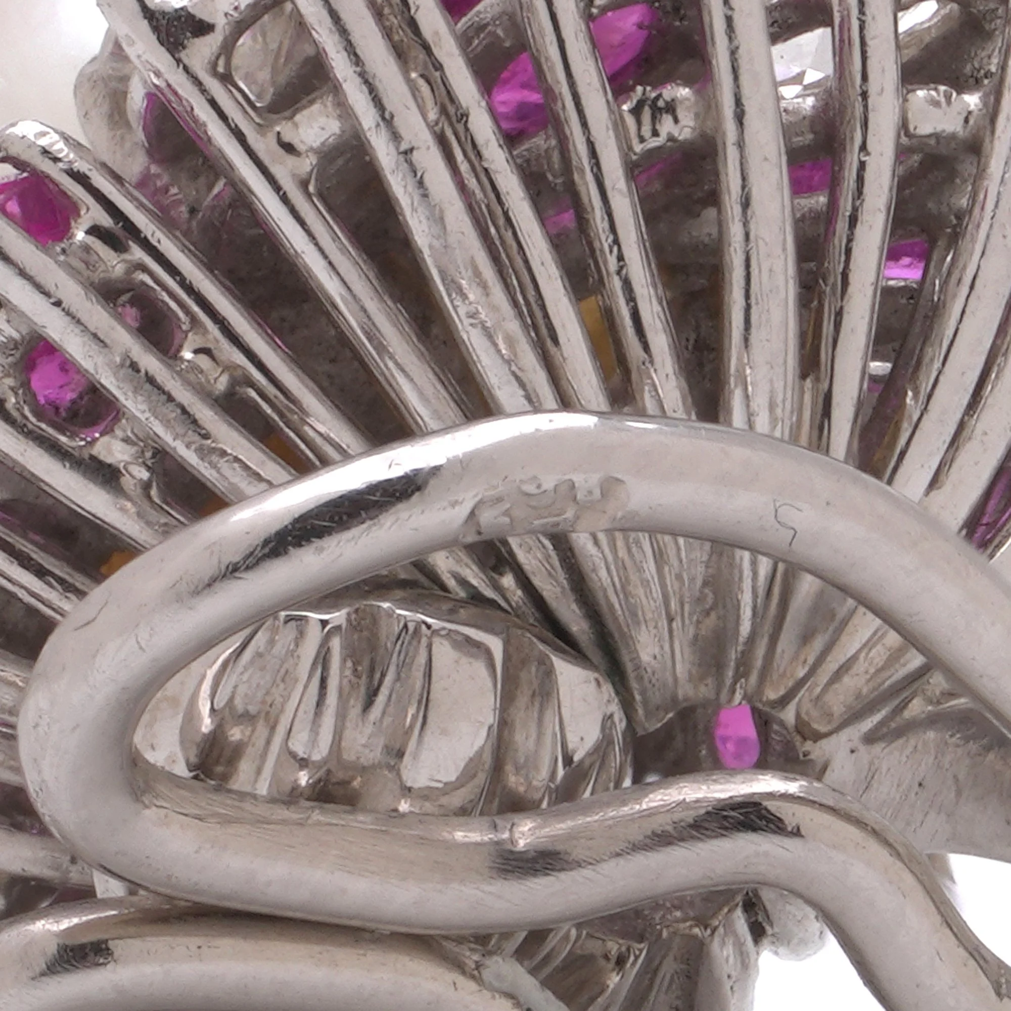 2025-11-04 16-10-07 (B,R8,S4).jpg