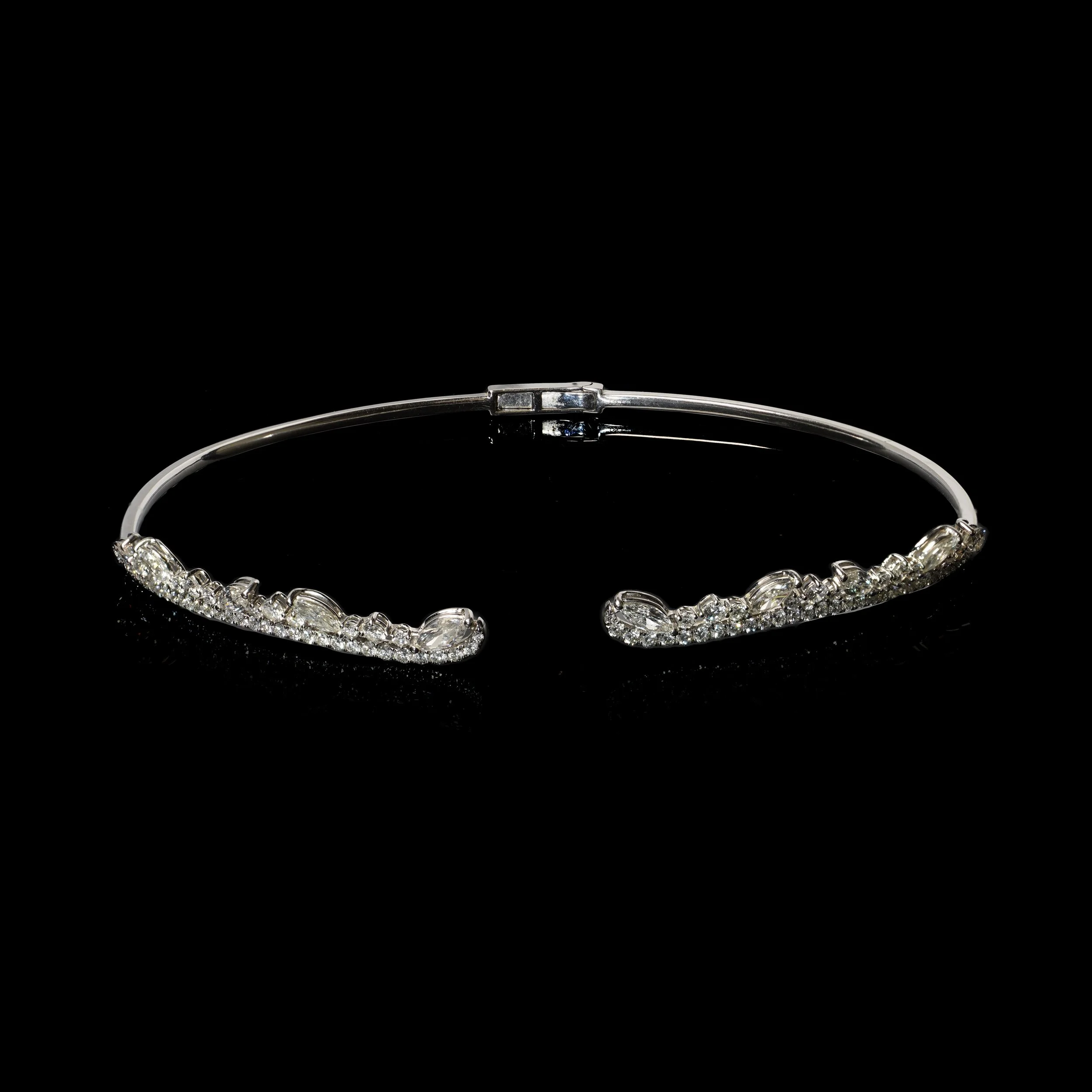 18kt Gold Open Collar Choker/tiara with diamonds
