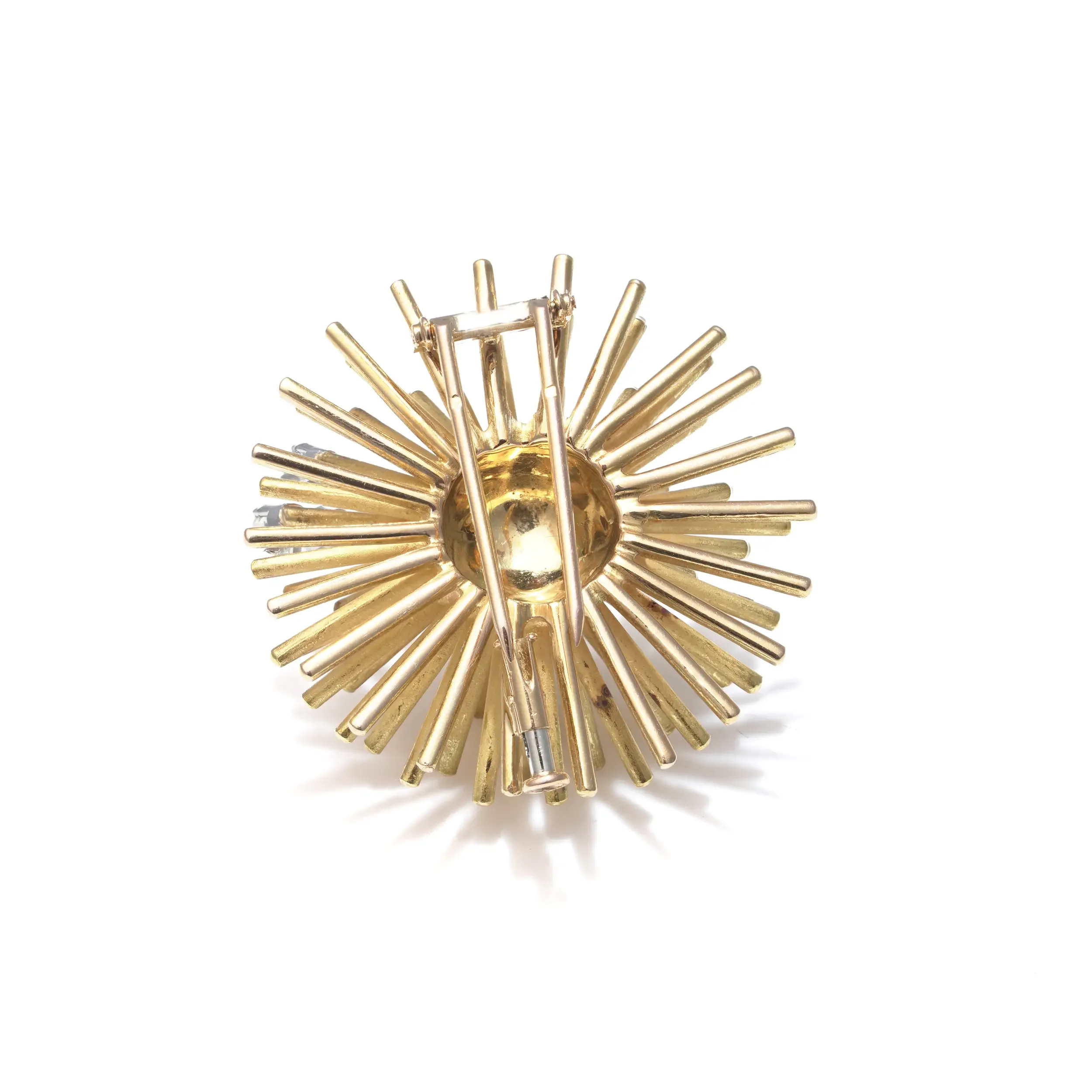 mozeris-fine-antiques-vintage-1970s-18kt-gold-diamond-starburst-brooch3.webp