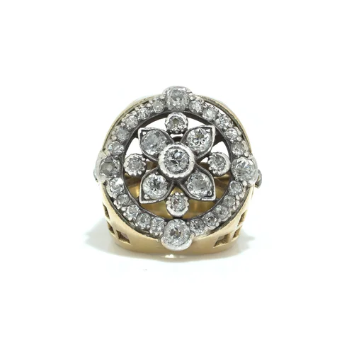 Early 20th Century 18KT Gold Old European Cut Diamond Cluster Ring 2.60ct
