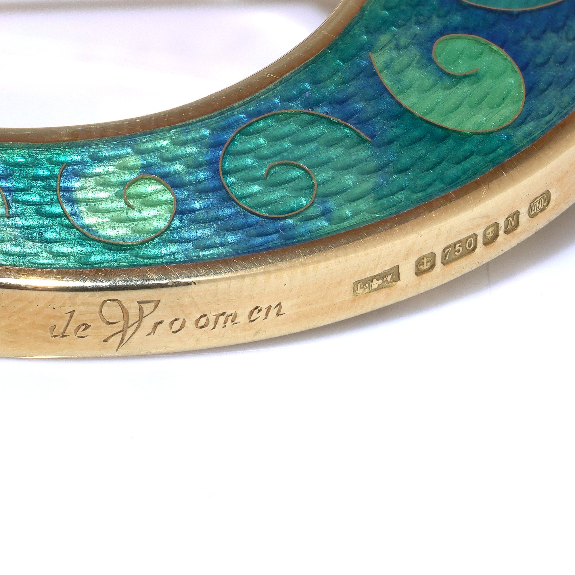 2025-11-13 17-09-05 (B,R8,S4).jpg