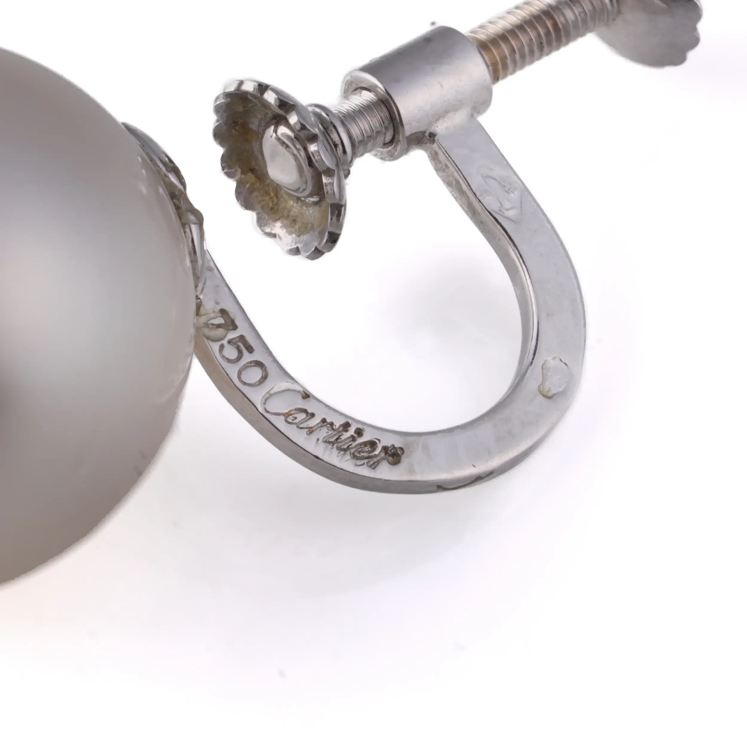 Mozeris-Fine-Antiques-Cartier-South-Sea-Pearl-18KT-White-Gold-Earrings3.webp