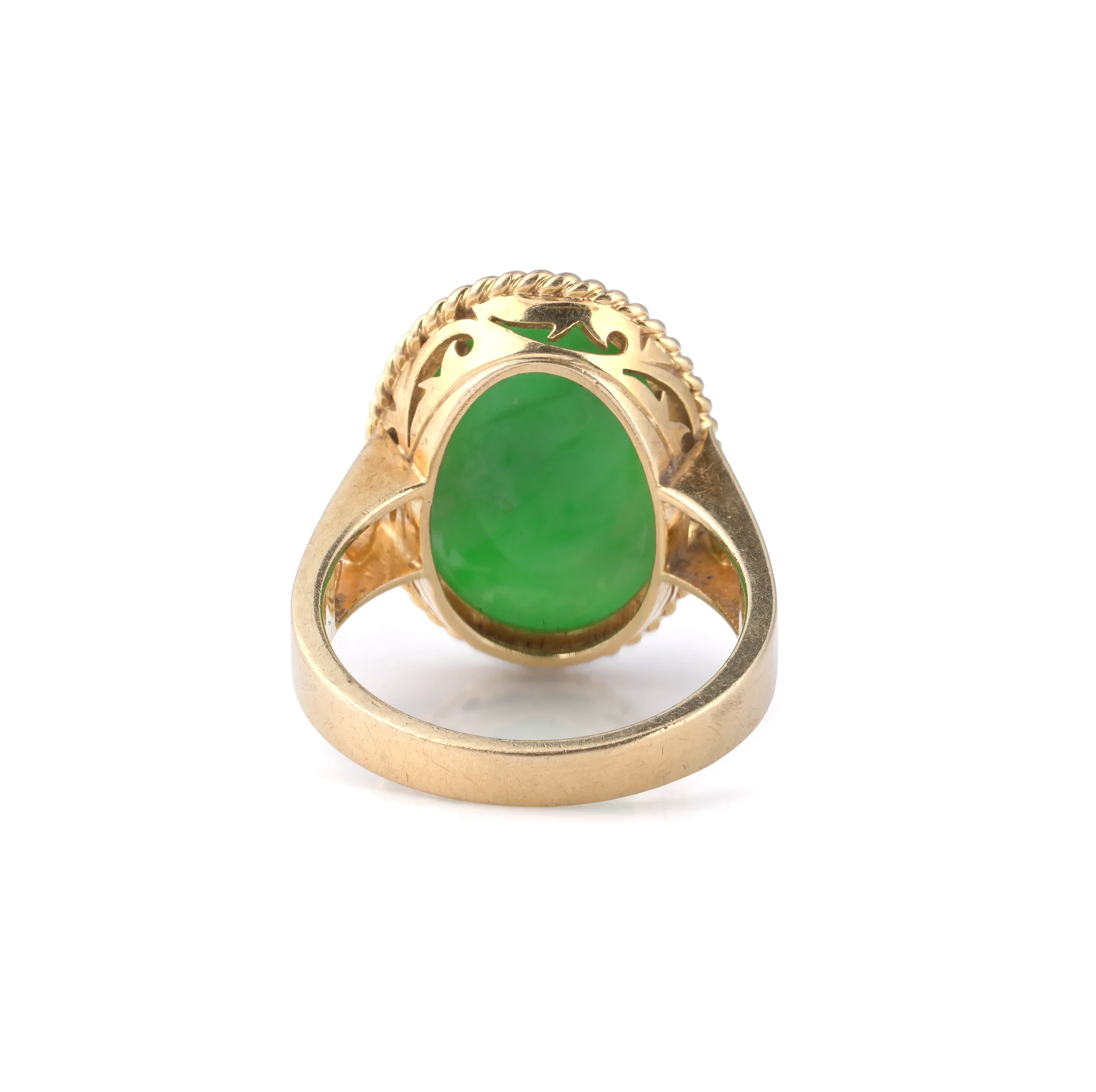 Mozeris-Fine-Antiques-18KT-Gold-Chinese-Natural-Jade-Dome-Ring.webp