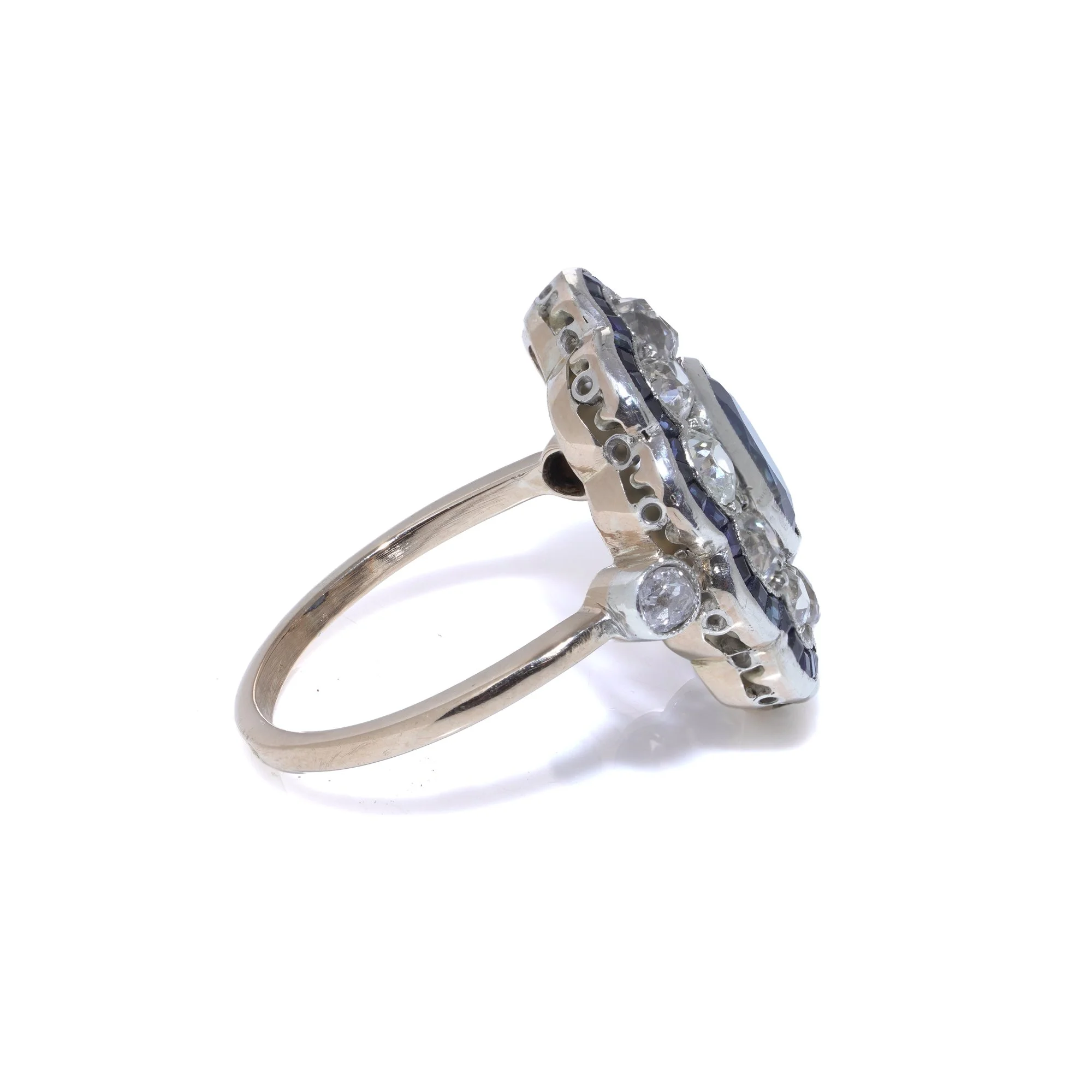 2025-10-28 13-28-15 (B,R8,S4).jpg