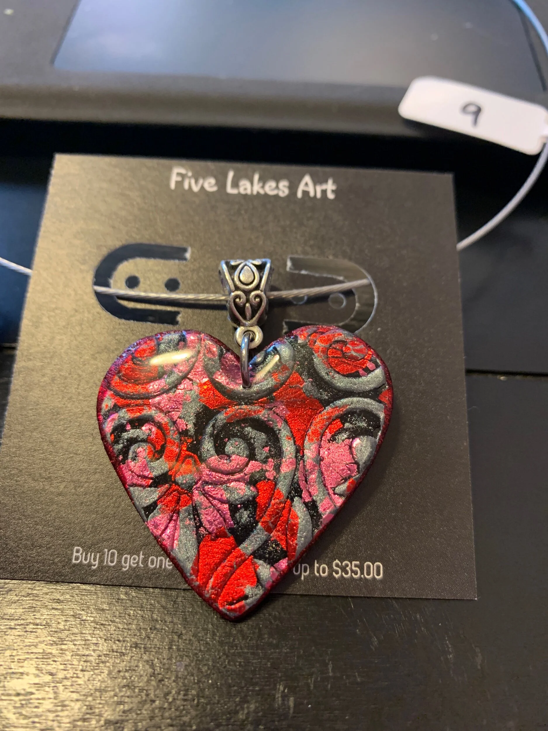 FA2D414D-C648-403A-8289-E368357063C3