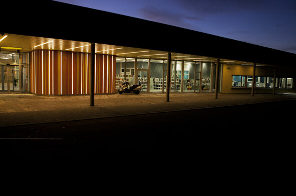 Hovedinngang natt 1.jpeg