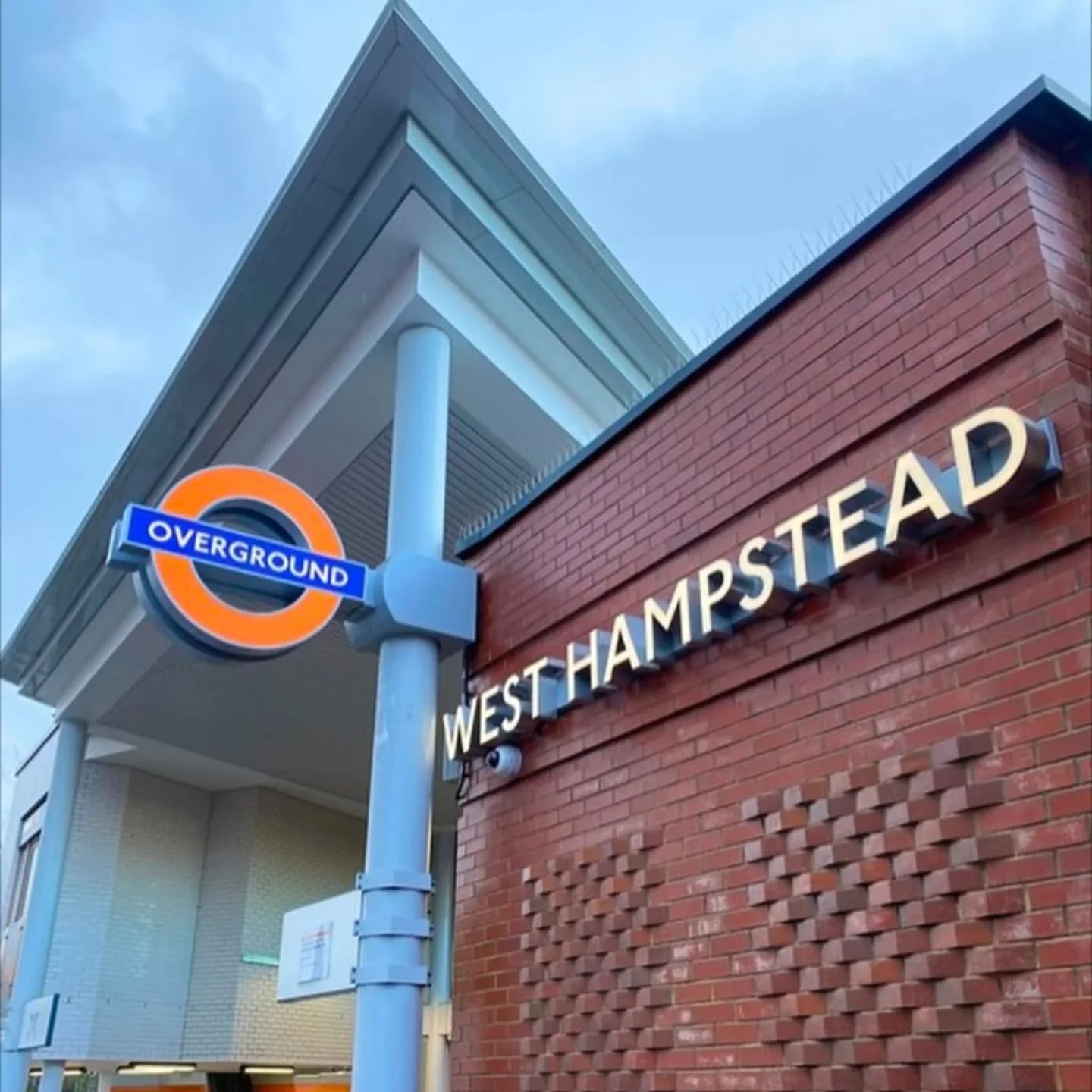 🚨 &pound;35,000-&pound;40,000 per annum salary 🚨

PLUS 4 WEEKS PAID OVER THE SUMMER HOLIDAYS WHILST THE FAMILY ARE AWAY (no working required)!

Location: 
West Hampstead, NW6

Hours: 
37-40 hours per week

Monday-Friday
7:00am-8:30am
1:00pm-6:30pm
