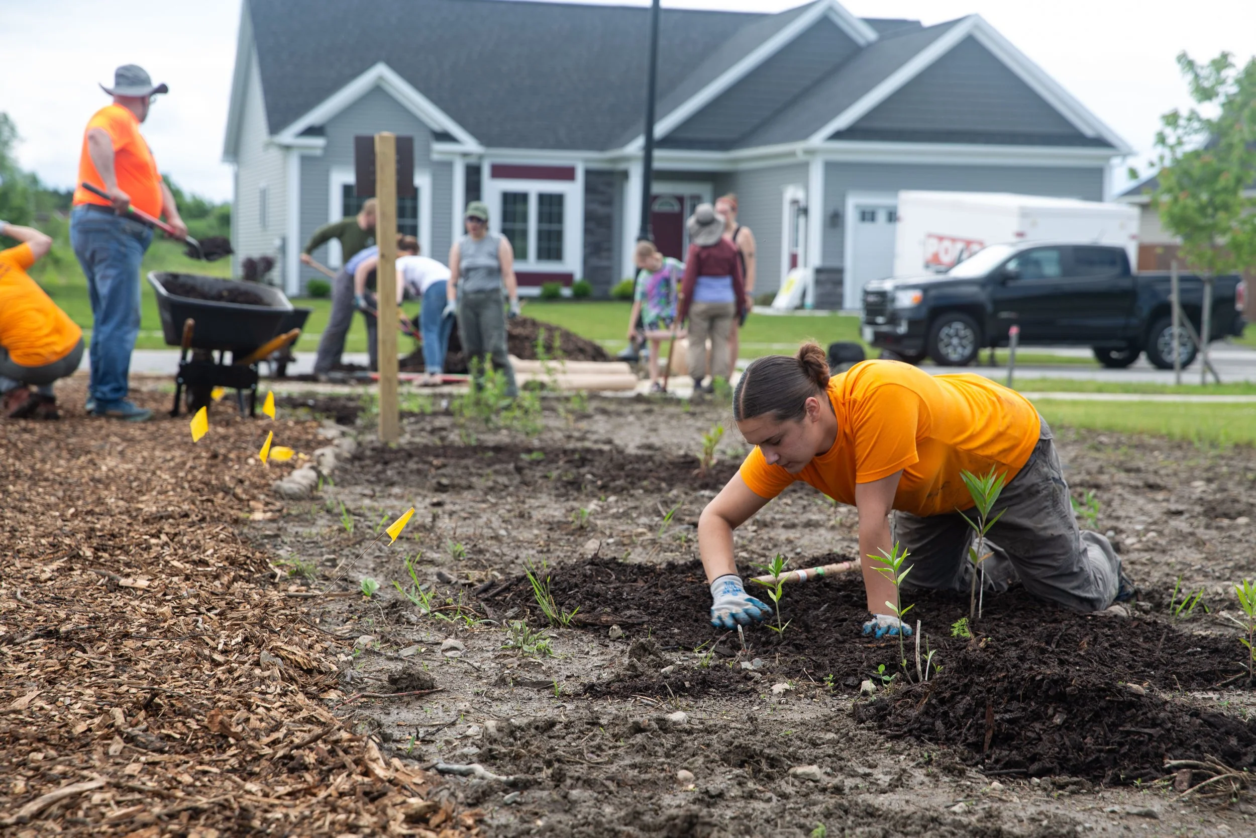 Pollinator Garden Clean-Up - Volunteer Event
