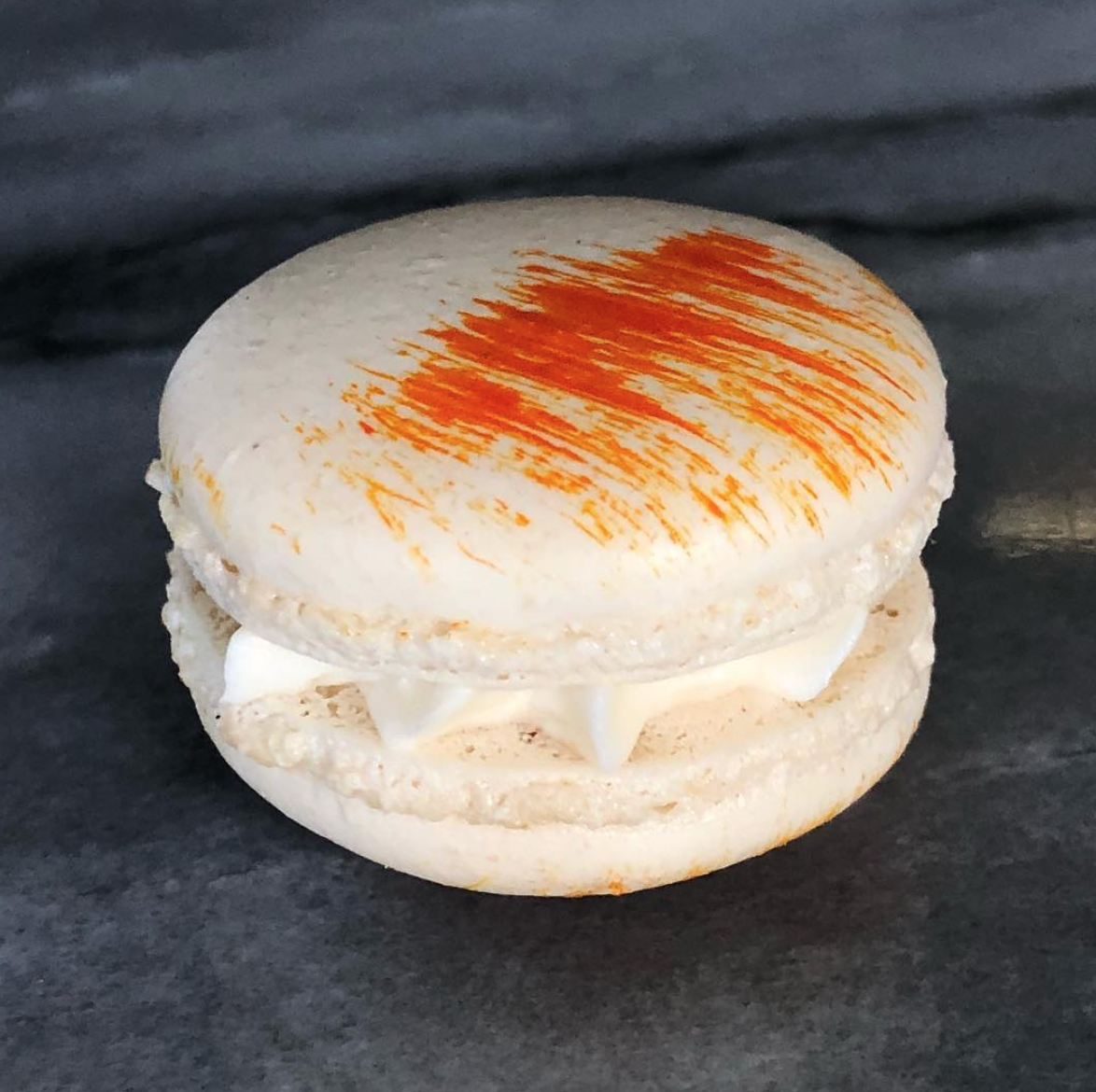 Chamomile & Honey Macaron