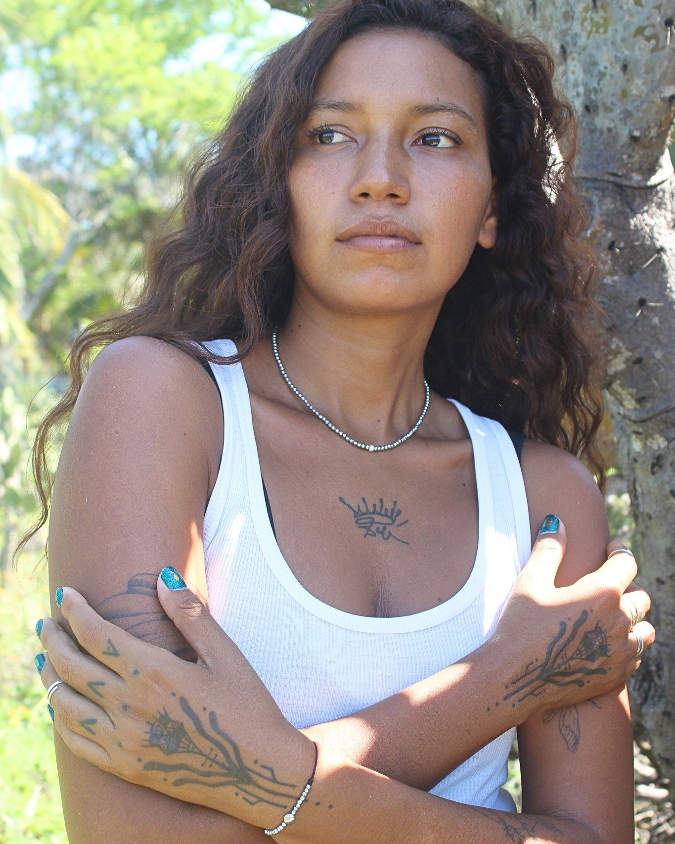 The beach for me carries memories, and emotions that words can't always express
&bull;
&bull;
#lunaria #accesorios #moda #mexico #modaenmexico #fashionjewelry #fashion #trendy #hechoamano #hechoenmexico #lunariaannuamx #handmade #handmadejewelry #uni