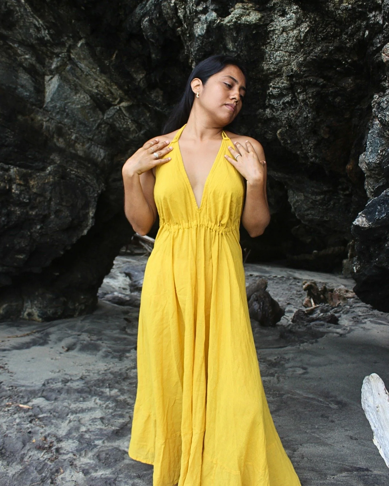 What do pearls bring me?
&bull;
&bull;
#lunaria #accesorios #moda #mexico #modaenmexico #fashionjewelry #fashion #trendy #hechoamano #hechoenmexico #lunariaannuamx #handmade #handmadejewelry #uniquejewelry #turquesa #uniquepiece #soul #jewelryforthes