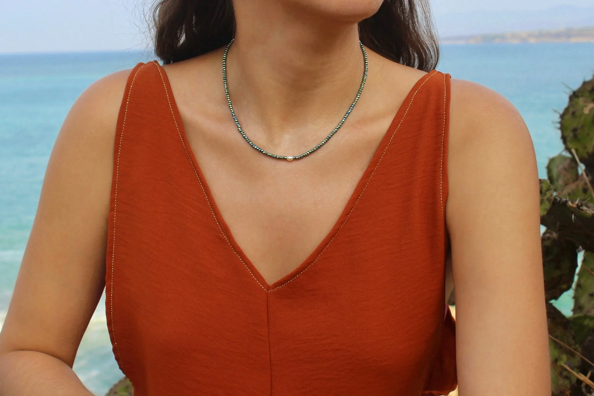 I'm still very new to not working. I want to stretch out, be bold, and see what comes
&bull;
&bull;
#perla #joyeria #modamexicana #hechoenmexico #hechoamano #jewelry #pearl #fashionjewelry #gemstones #boho #etsy #lunariaannuamx #perlanegra #stones #t
