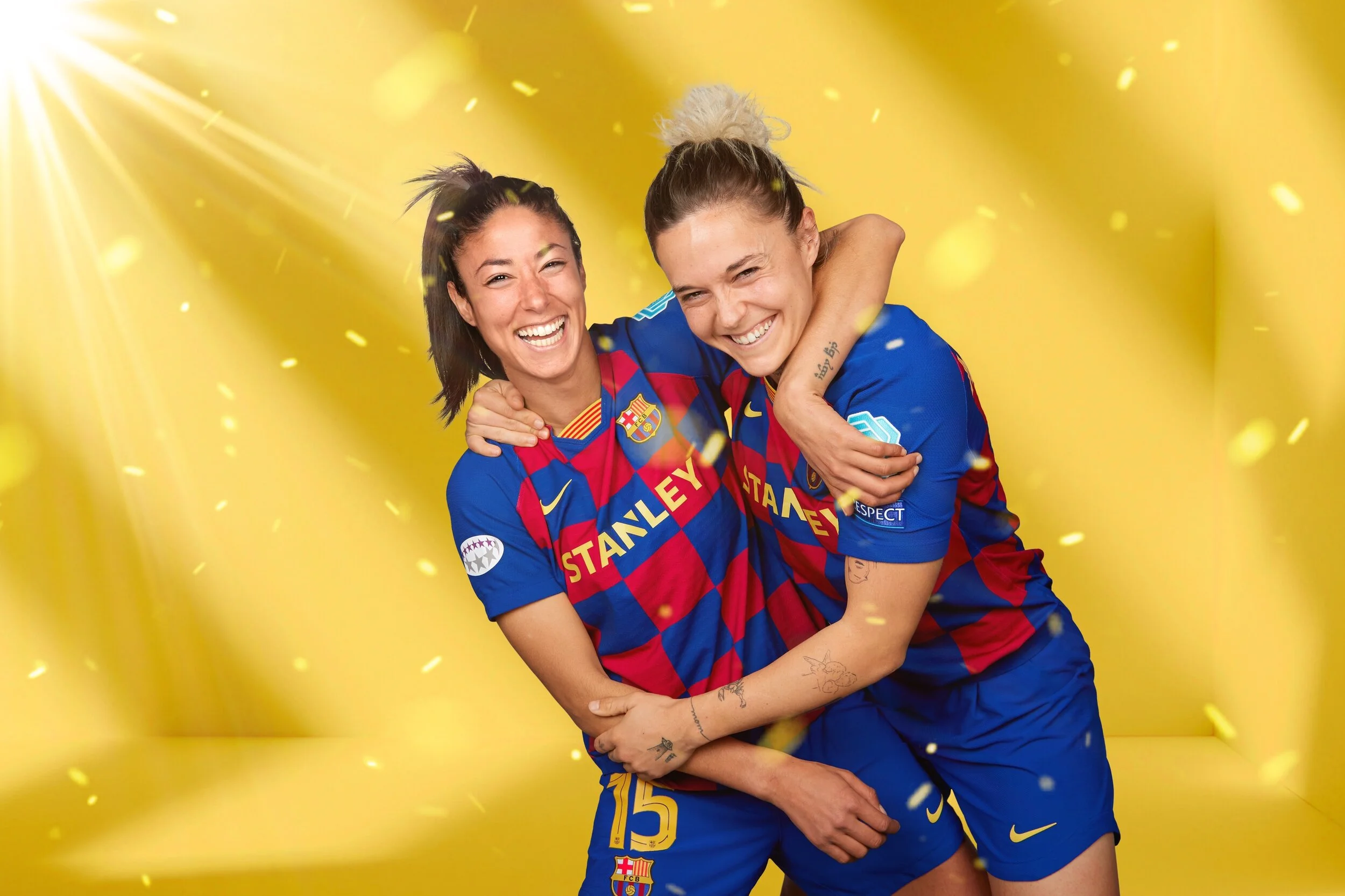  Leila Ouahabi &amp; Mapi León 