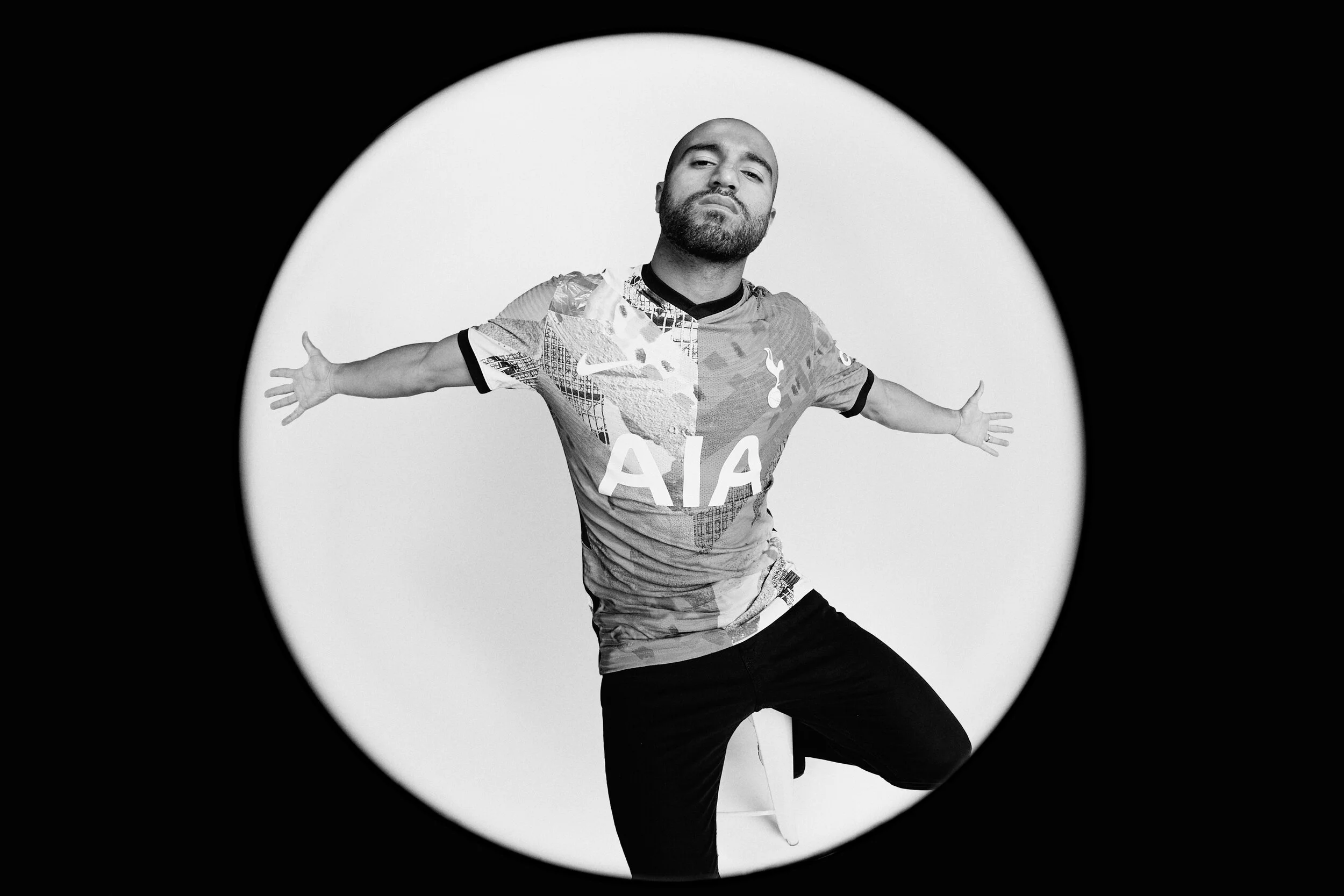  Lucas Moura 