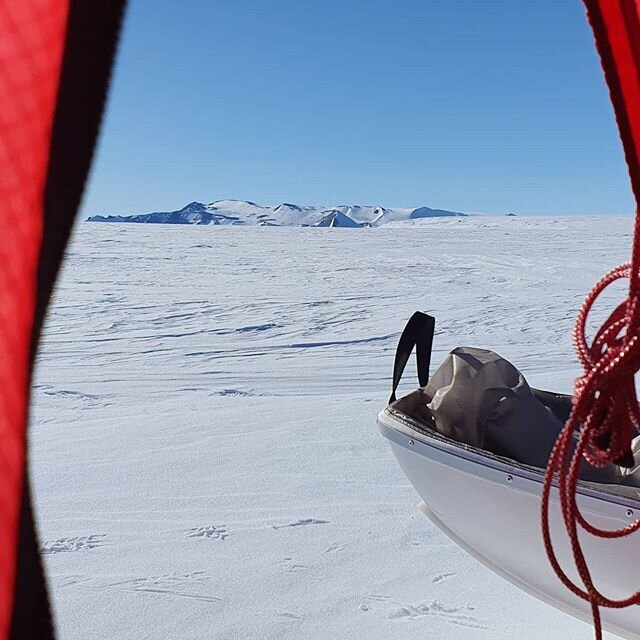 Cocooning to #flattenthecurve . Feel like I should be an expert in this already

#cocooning #euphemism #socialdistancing #stayhealthy #playyourpart 
#tentlife #glampinglife #roomwithaview #notbadforagirl #southernsolitaire #antarctica
