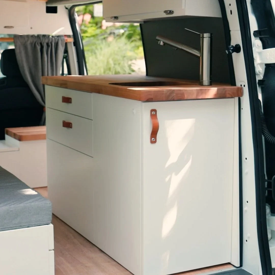Kitchenette_Build.00_15_36_12.Still003.jpg
