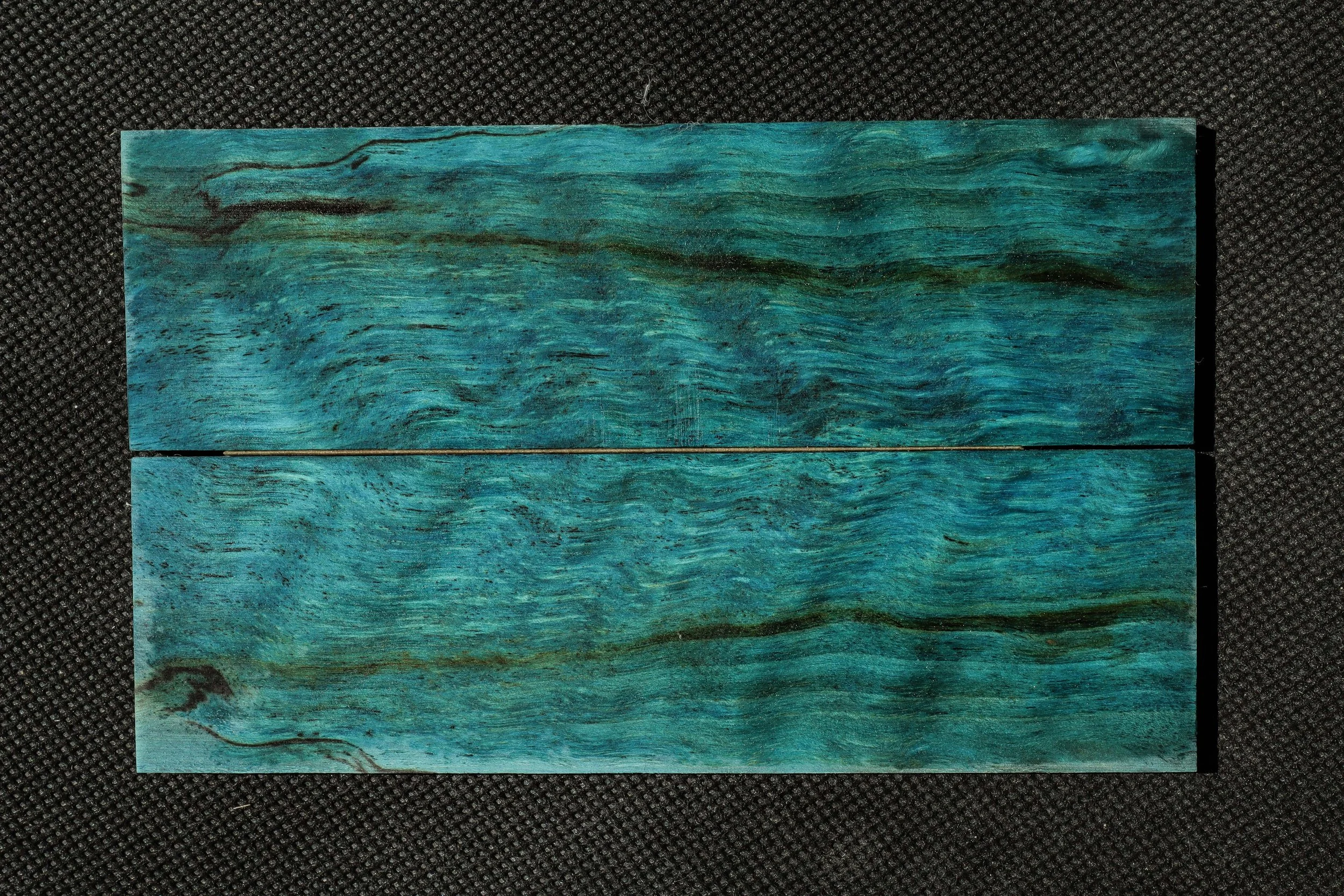 Charme Echauffé Stabilisé Teinté