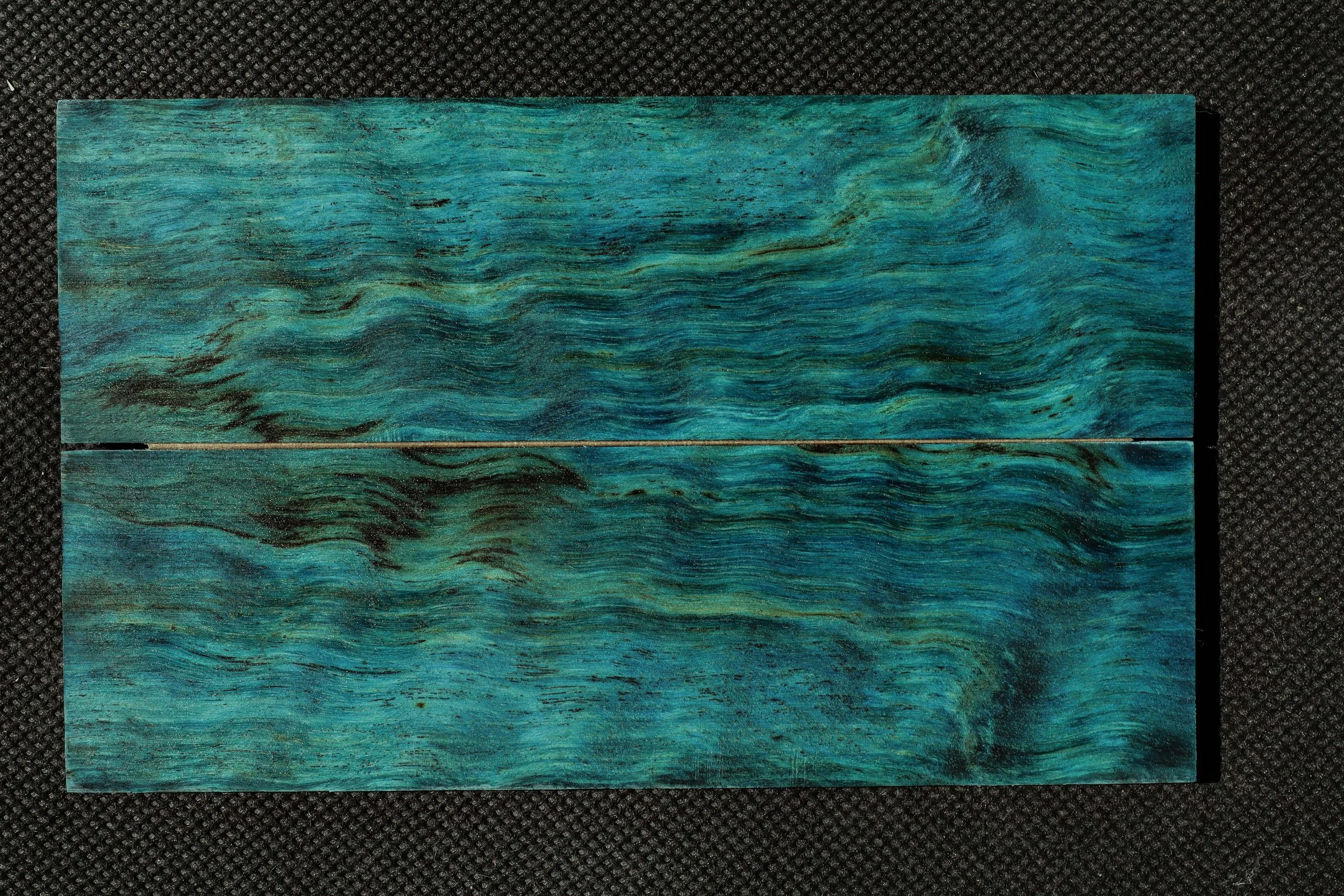 Charme Echauffé Stabilisé Teinté