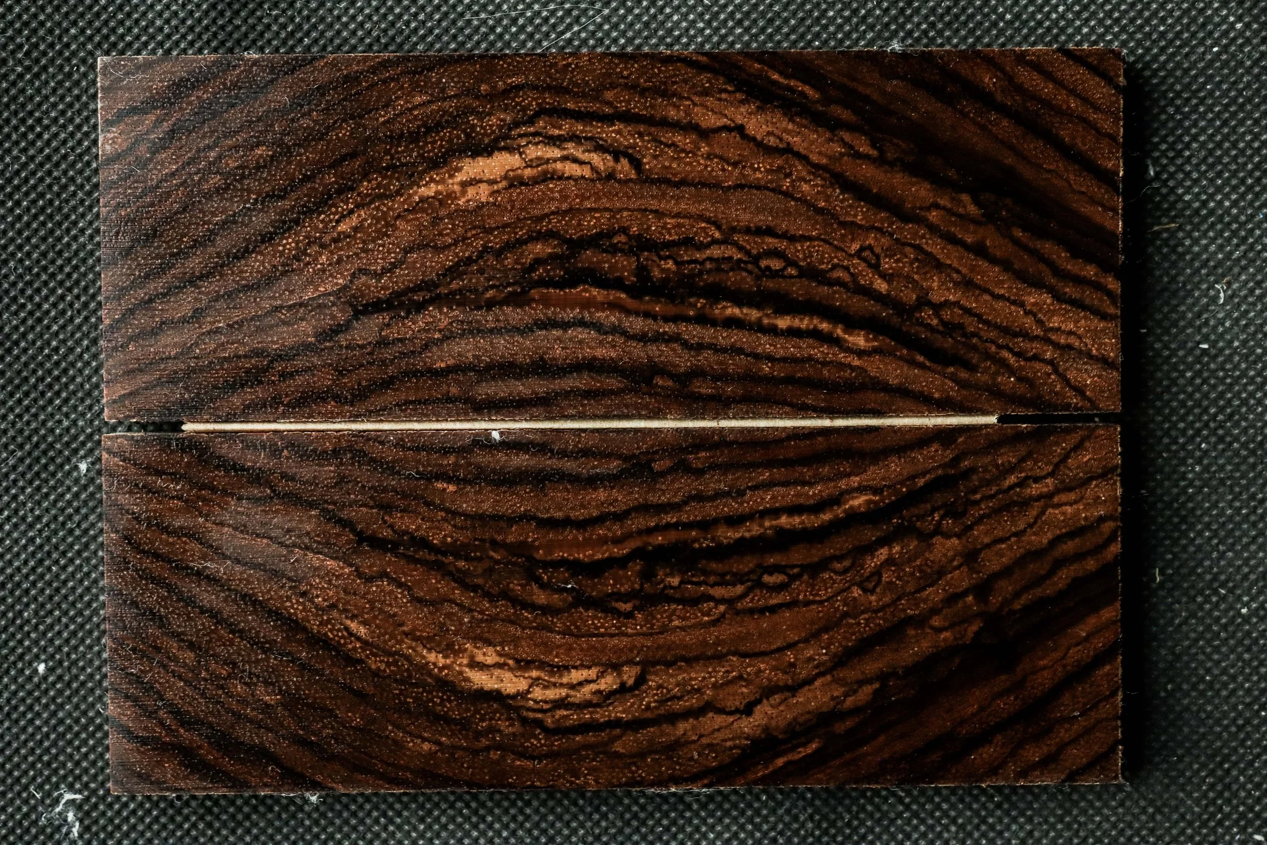 Zebrano de Bout Stabilisé