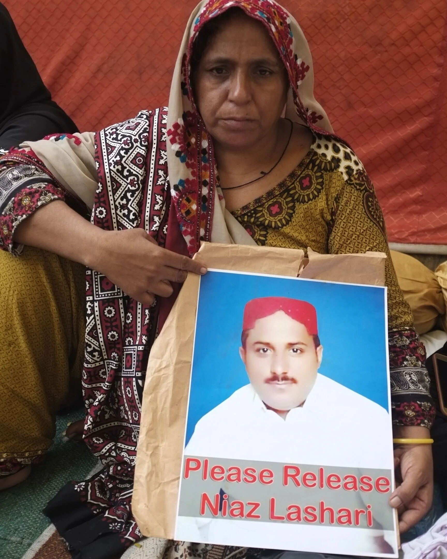 Please+release+Niaz+Lashari.jpg