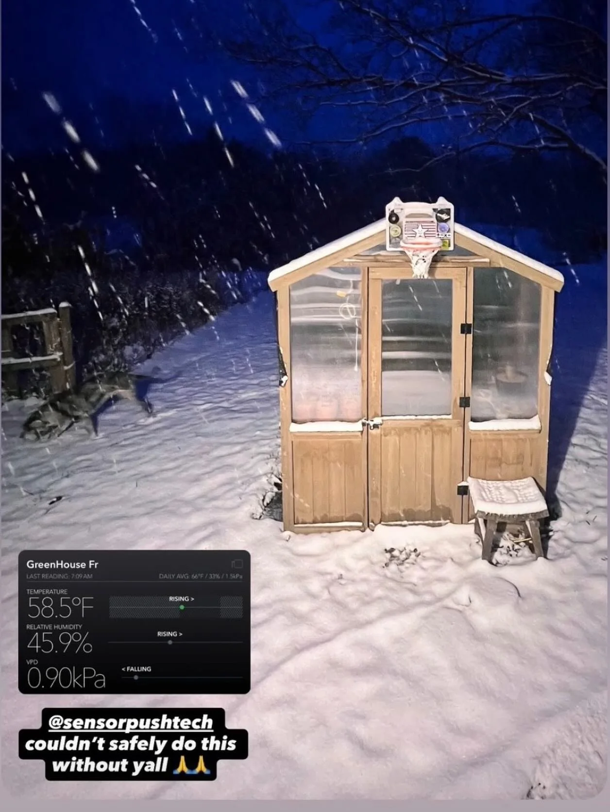 When the weather outside is frightful, SensorPush has got you covered! 
❄️
SensorPush wireless smart sensors and the optional Gateway monitor the temperature and humidity in and around the environments that matter to you most. 
❄️
Many thanks to @p1z