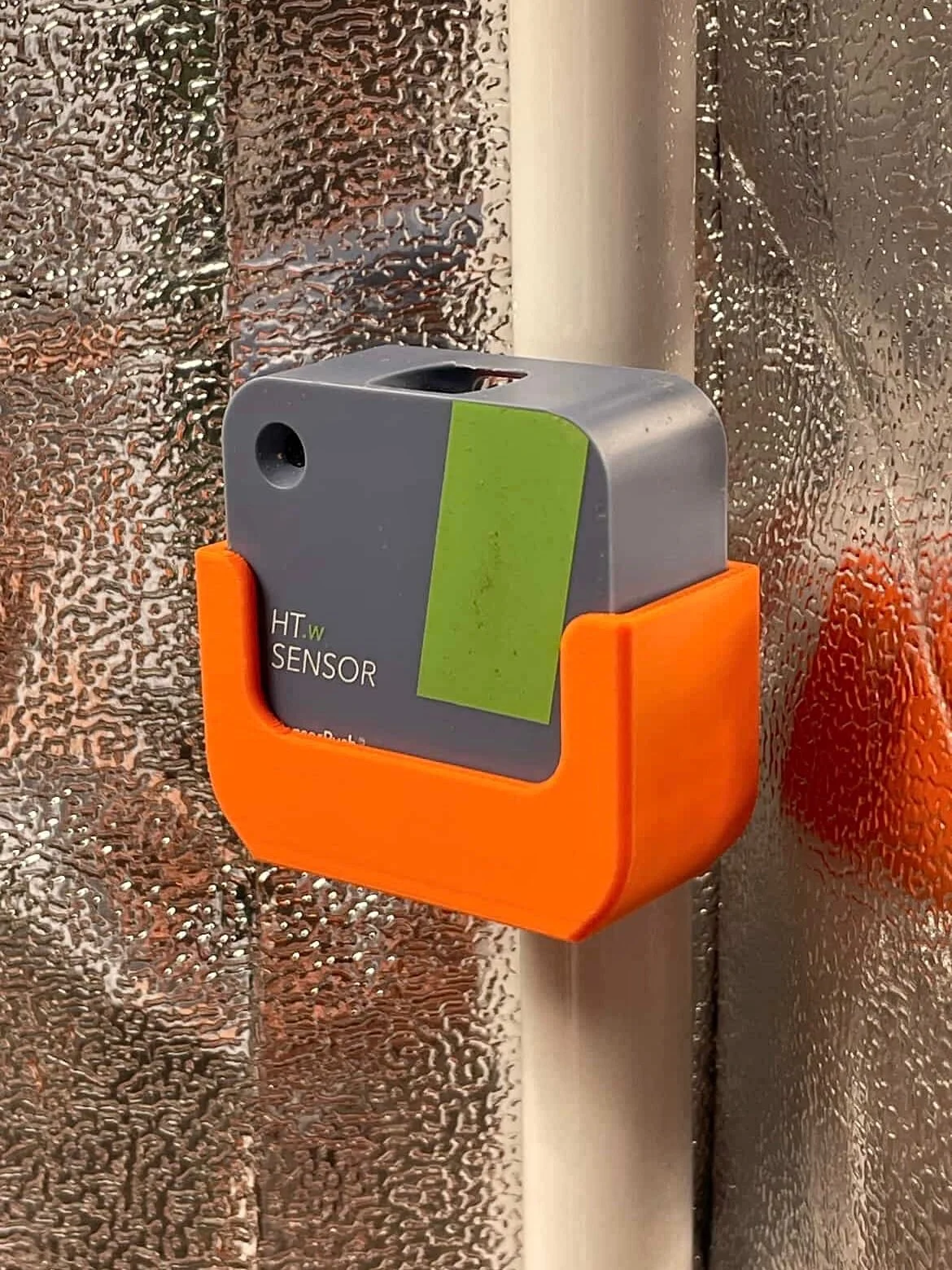 SensorPush spotlight 🔦 on customer innovation
👏
Huge props to @das_cannabium for showcasing these creative mounts &mdash; designed and constructed by @planttechnology &mdash; for their own SensorPush sensors and Wi-Fi Gateway.  We applaud the initi