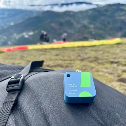 SensorPush for Paragliding
🪂
The SensorPush HTP.xw is an invaluable tool for paragliding and beyond!
🪂
SensorPush wireless sensors are useful for pre-flight analysis in paragliding.  The measurement of main weather parameters is important to ensure