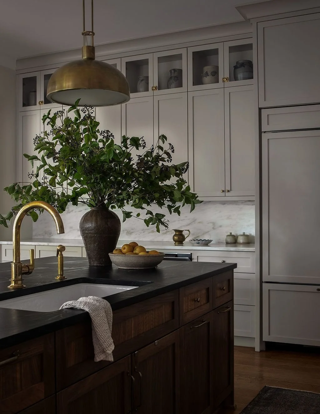 We're thrilled with how the kitchen turned out at our Edison St project. Our clients purchased this spec home last November when it was 80% complete. We worked quickly to modify the hard finishes to reflect our clients&rsquo; aesthetic. From sourcing