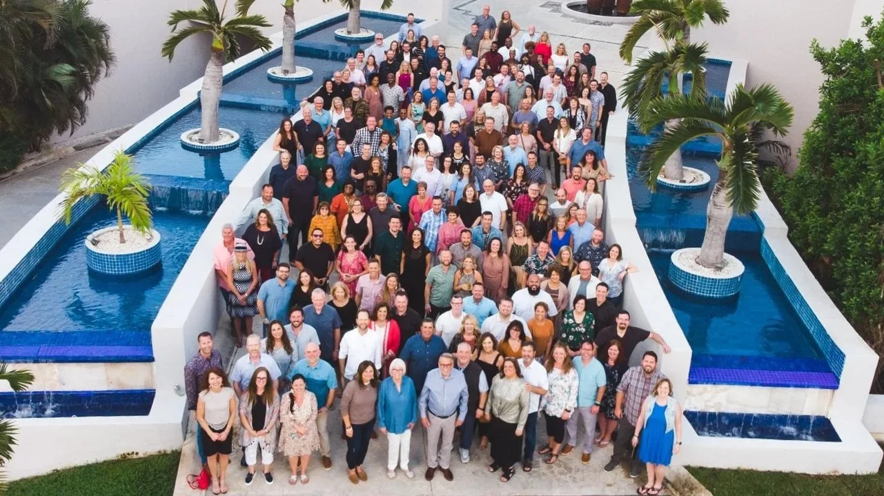 CancunGroup.jpg