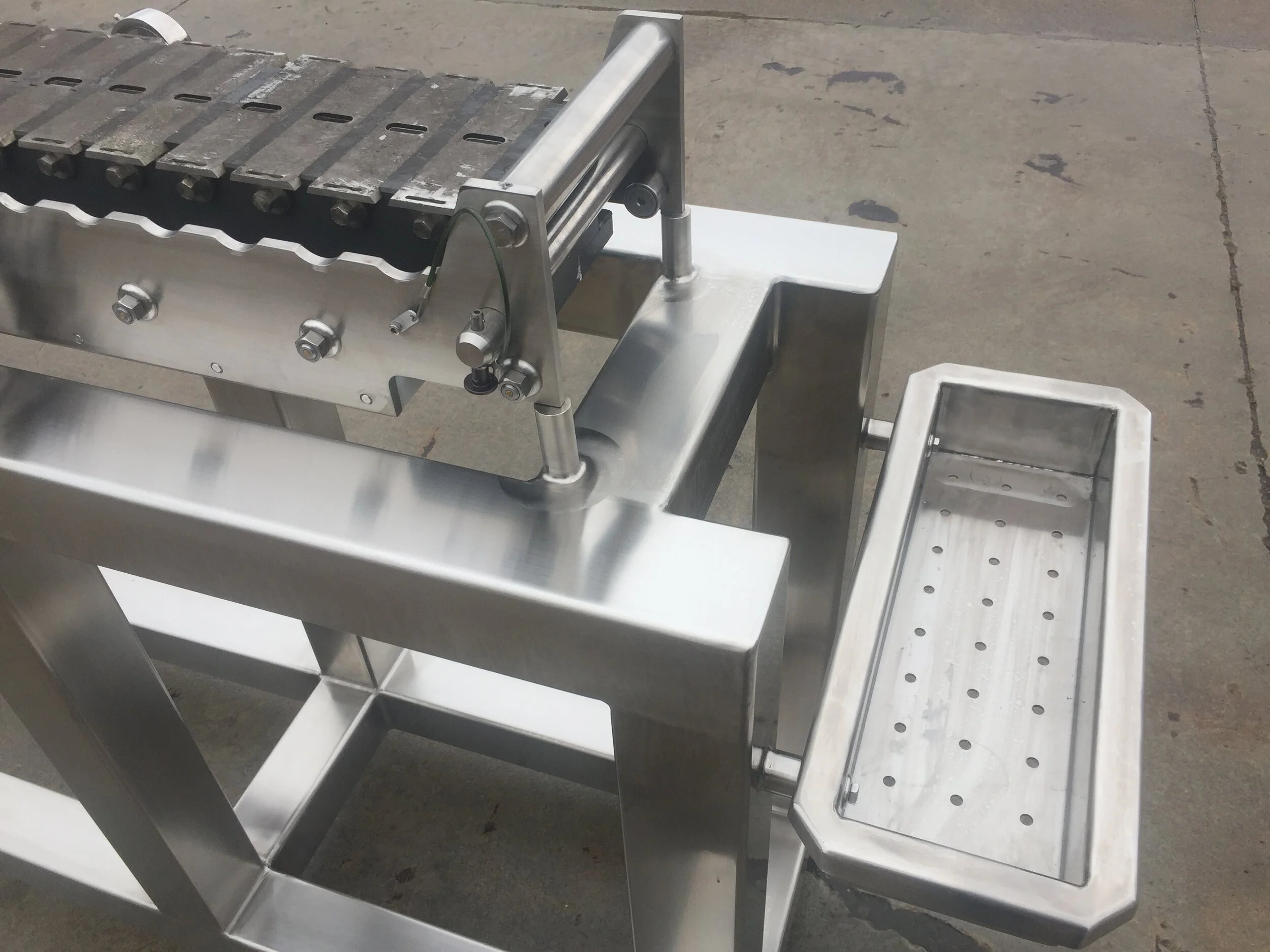 Photos — Richmond Industrial Machine, Inc. Manufacturer of Bakery