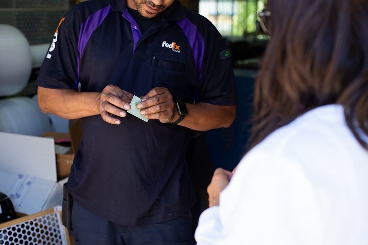 Taking a moment to honor our delivery drivers. They are everyday heroes who work hard to keep our communities up and running during uncertain times.

#providers 
#ourherosheart