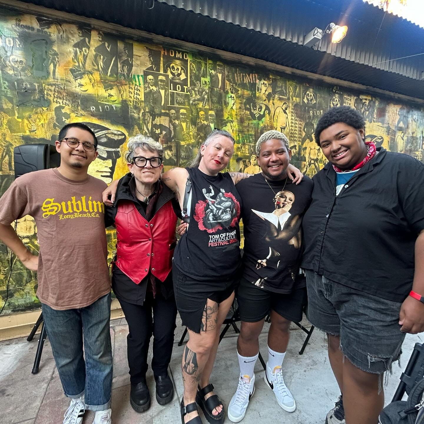 Chatting w @sydxtravaganza at @tomoffinlandfoundation was a highlight of the season! There&rsquo;s still over a week of Circa programming thru @oneinstitutela - shout out to the hard working organizers especially @jerri_allyn2 and @roryhhhh ! 💋