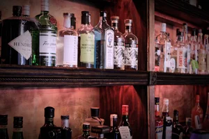 Grawlix Cocktail Lounge photo