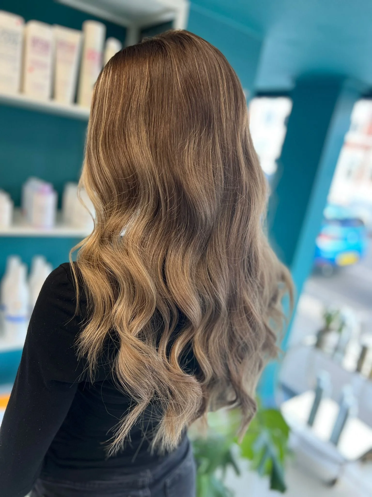 5 Hairstyles Proven To Give A Youthful Appearance