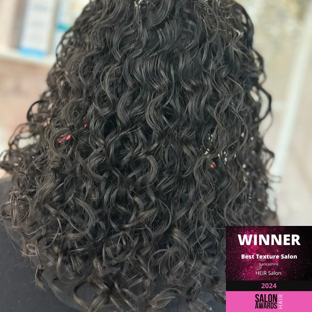 🎄 Transform Your Curls Before Christmas🎄

The countdown is on, and your Christmas plans deserve curls that are more than just beautiful,
they should feel like YOU at your most confident, radiant, and natural.

As the winners of Best Texture Salon i