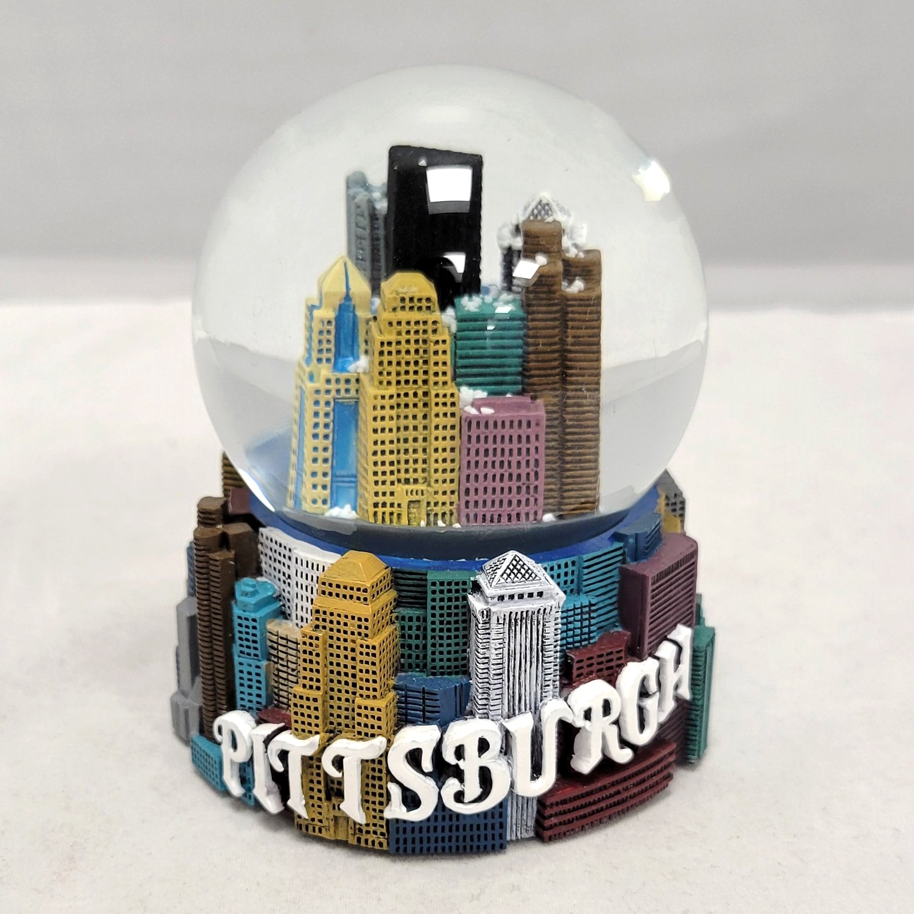 65mm Skyline 4-color Snow Globe