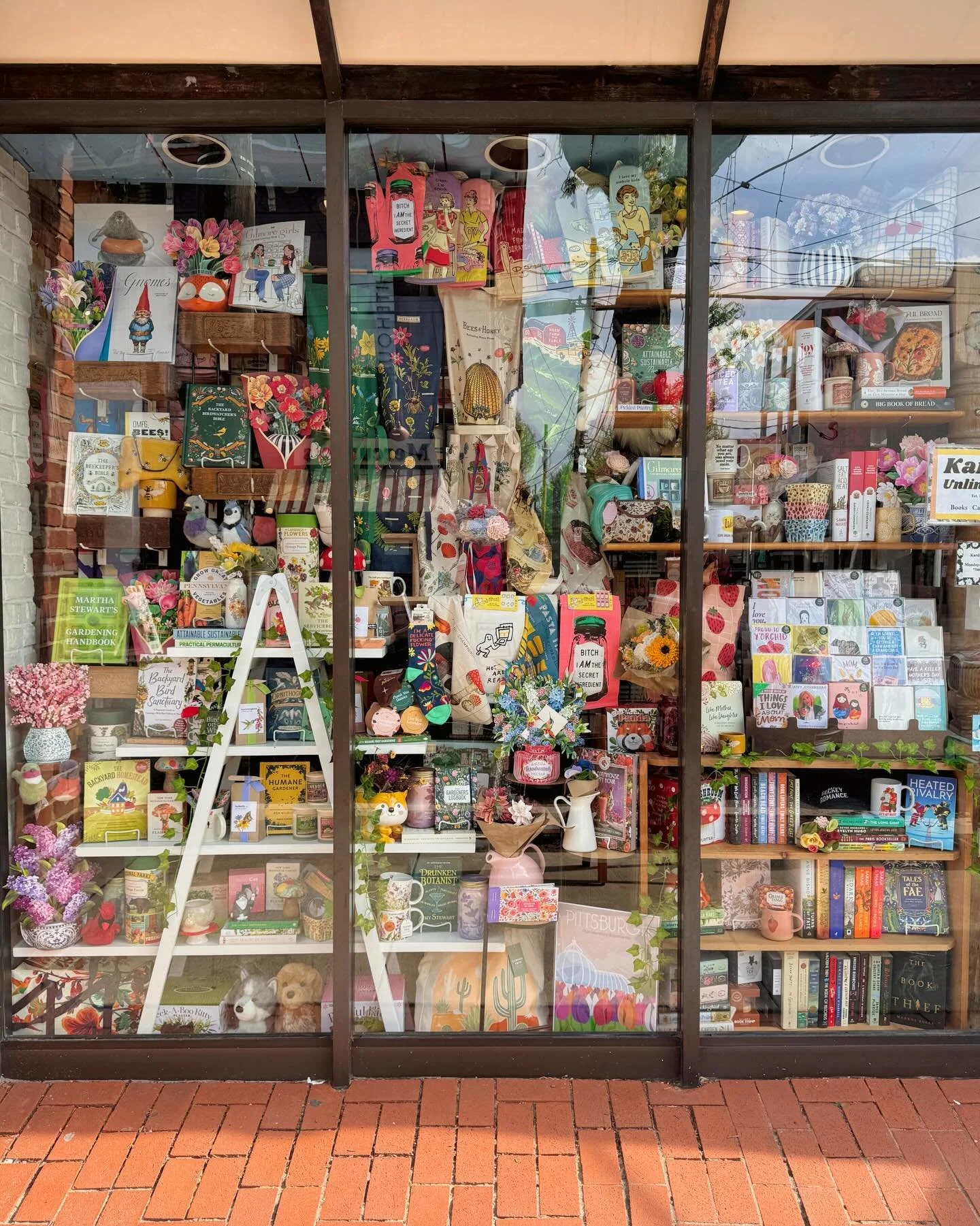 Our Mother&rsquo;s Day window display is up and gorgeous!! Another beautiful piece of work by Ben 🩷🫡