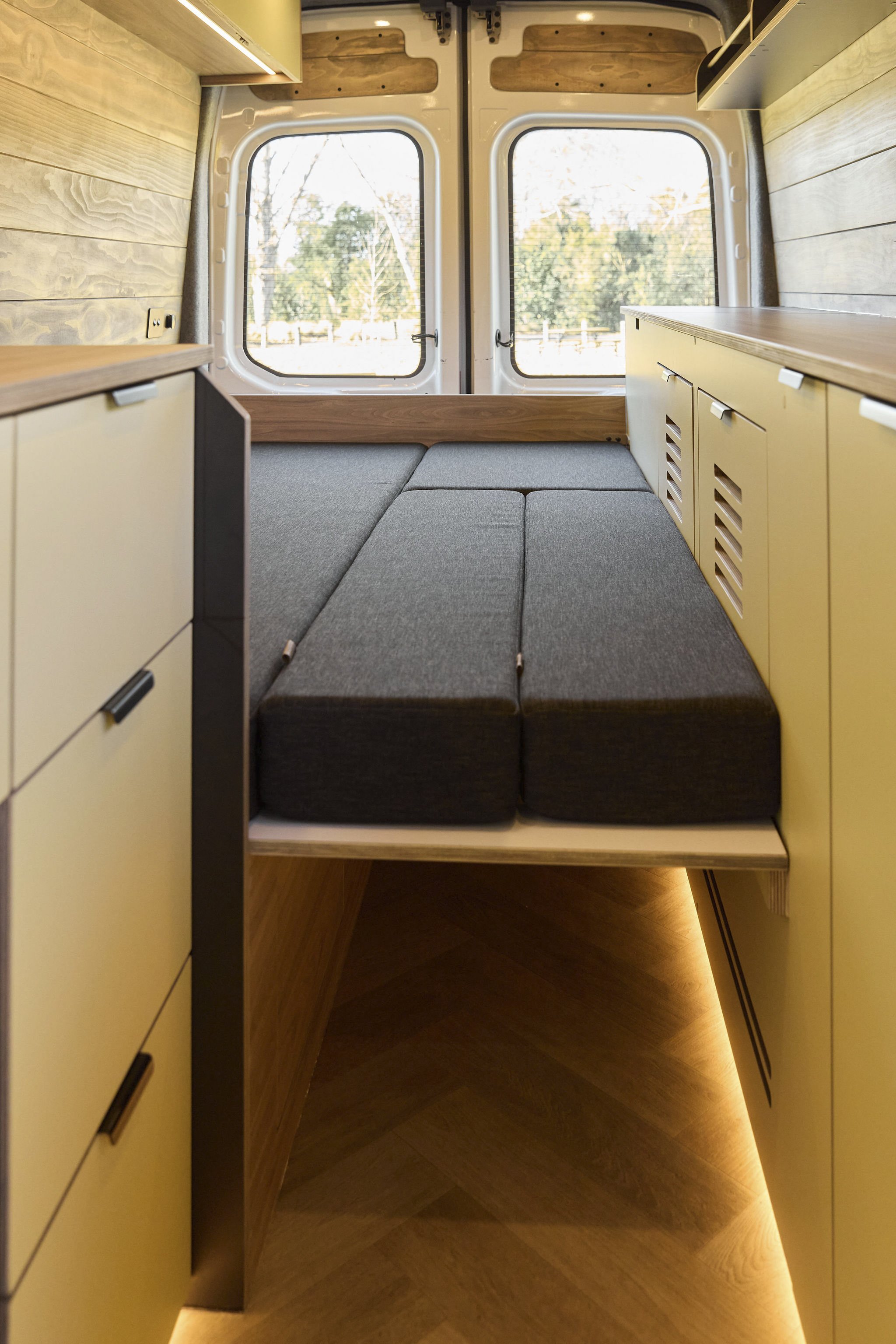 Ford-Transit-Campervan-Conversion-M&D-53.jpg