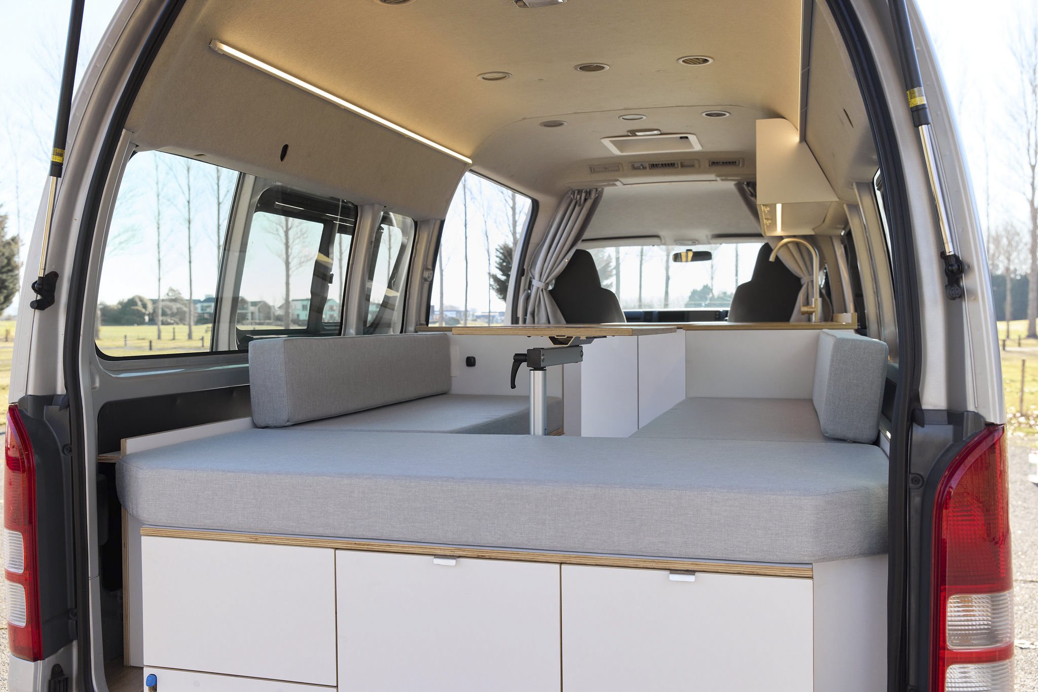 Hiace-Jumbo-Campervan-Conversion-M&D-31.jpg