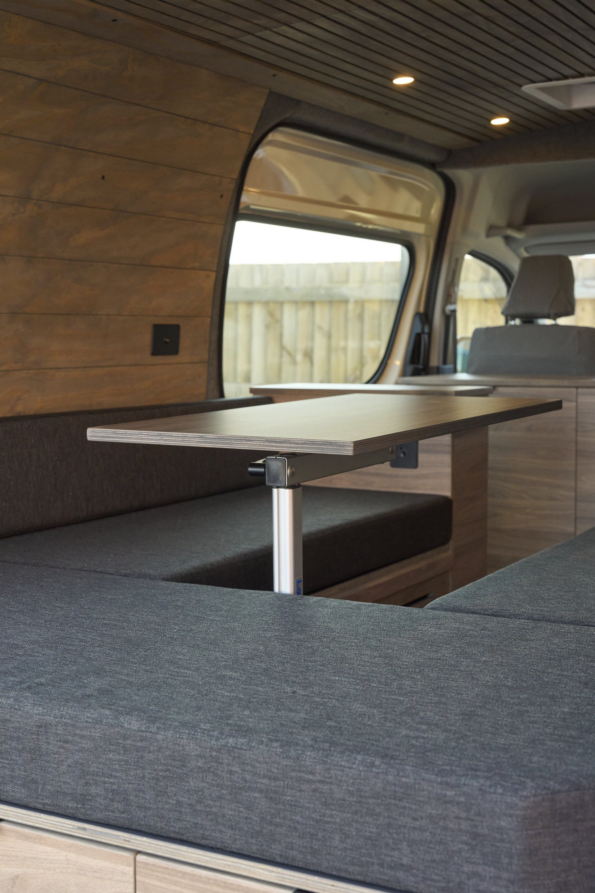 Toyota_Hiace_ZX_Camper_Matt_And_Dans_Campervans-12.jpg
