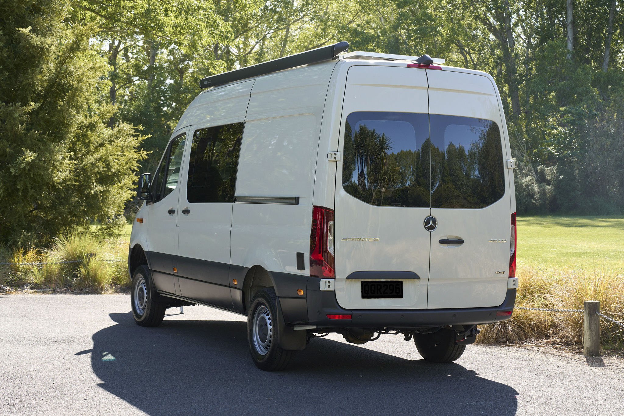 M&D_Campervans_Mercedes_Sprinter_4x4_Conversion-5.jpg