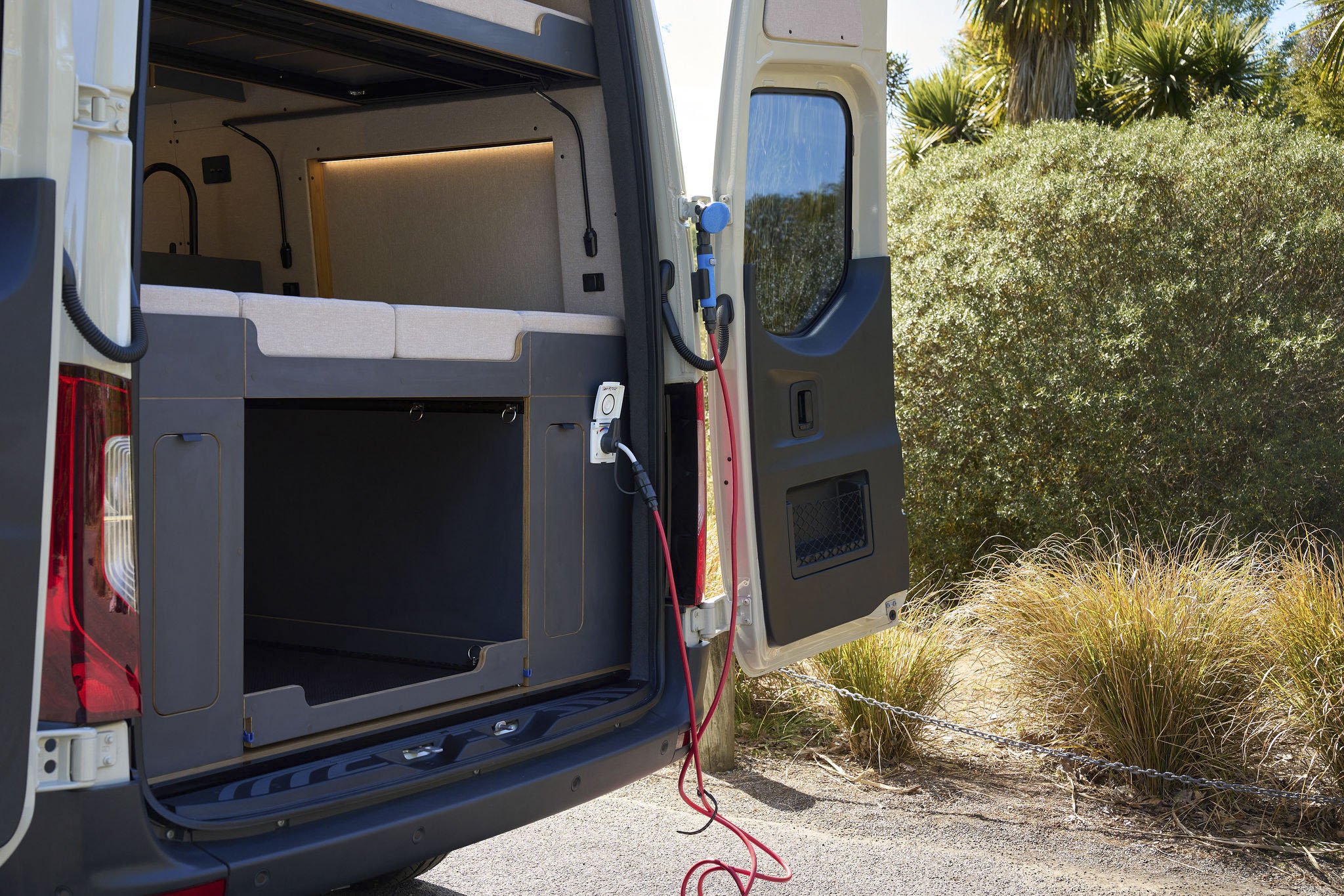 M&D_Campervans_Mercedes_Sprinter_4x4_Conversion-18.jpg