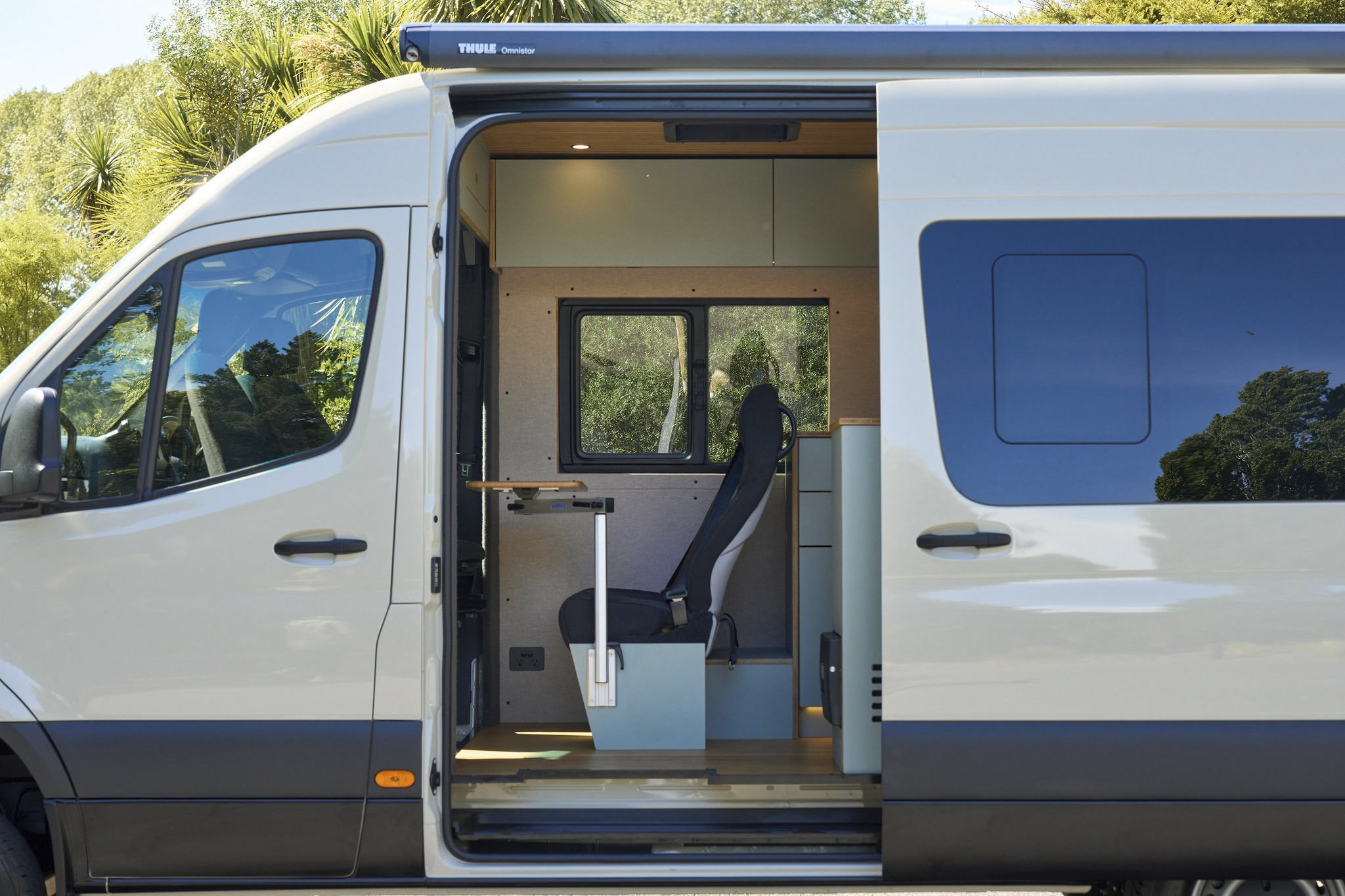 M&D_Campervans_Mercedes_Sprinter_4x4_Conversion-21.jpg