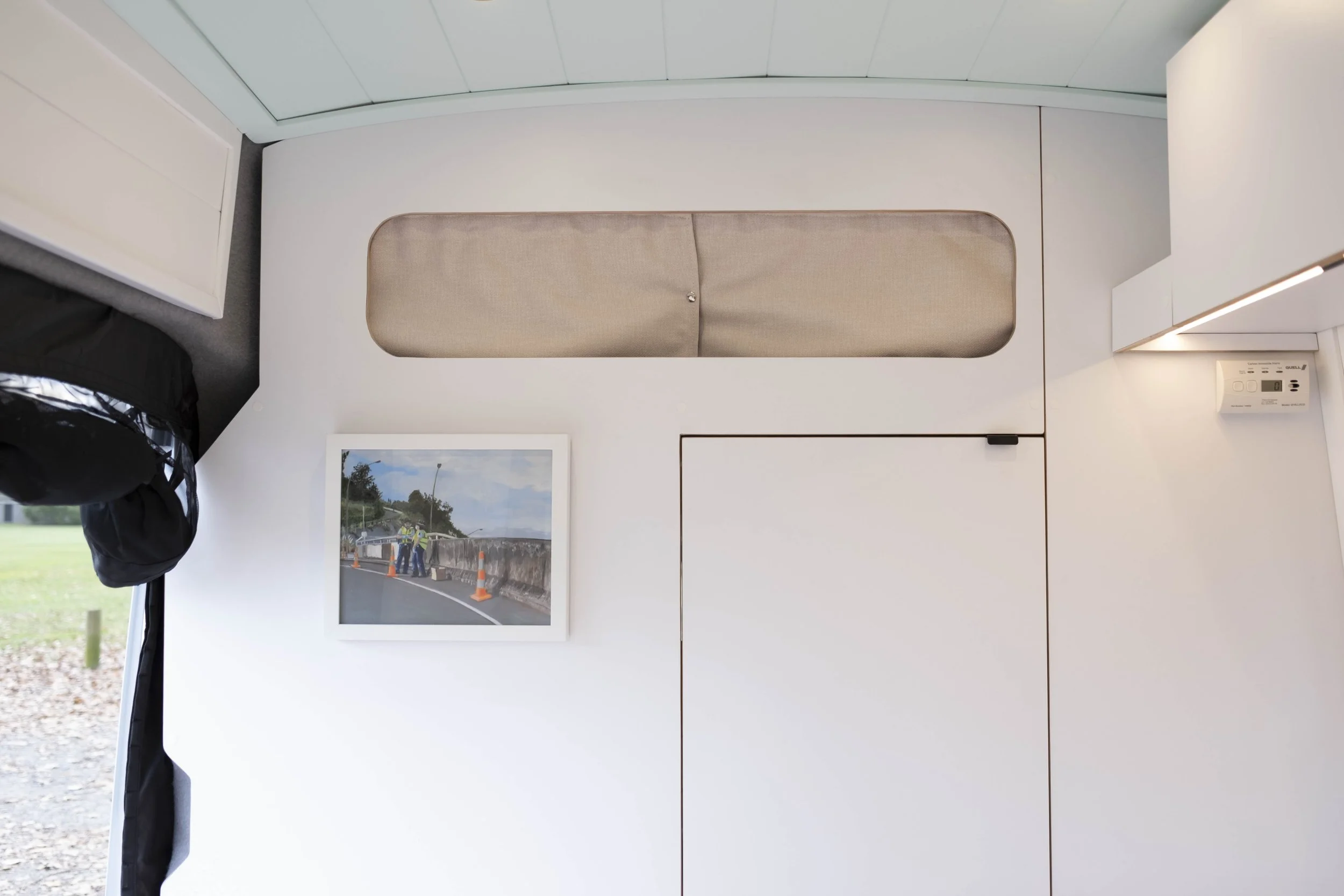 Ford-Transit-custom-campervan-conversion-M+D-34.jpg