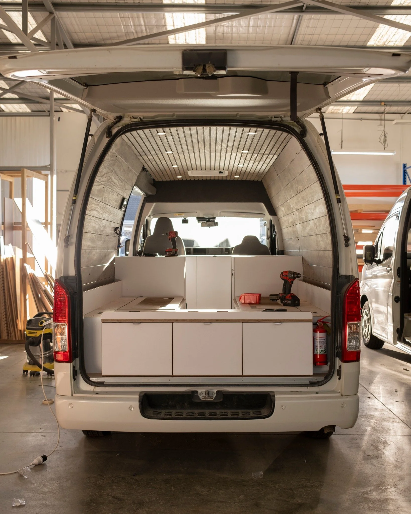 We recently handed over this beautiful Toyota Hiace Jumbo turnkey build for Angelica—now she's ready to roll. 🚐💨
Why go turnkey? If you want a faster build with a tried-and-trusted layout, a turnkey conversion is the way to go. Pick from our