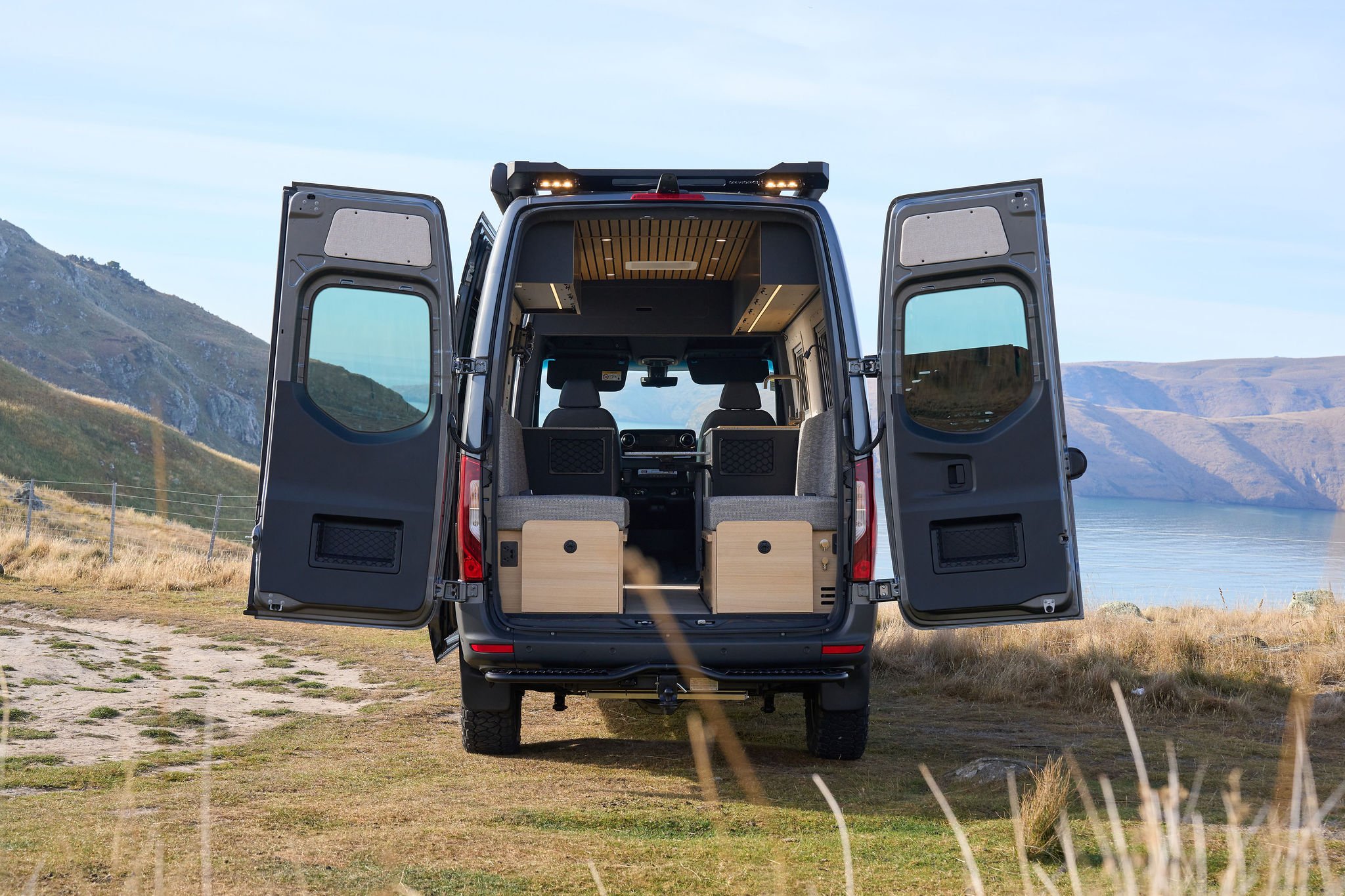 mercedes-4x4-sprinter-matt-and-dans-campervans-full-rear.jpg