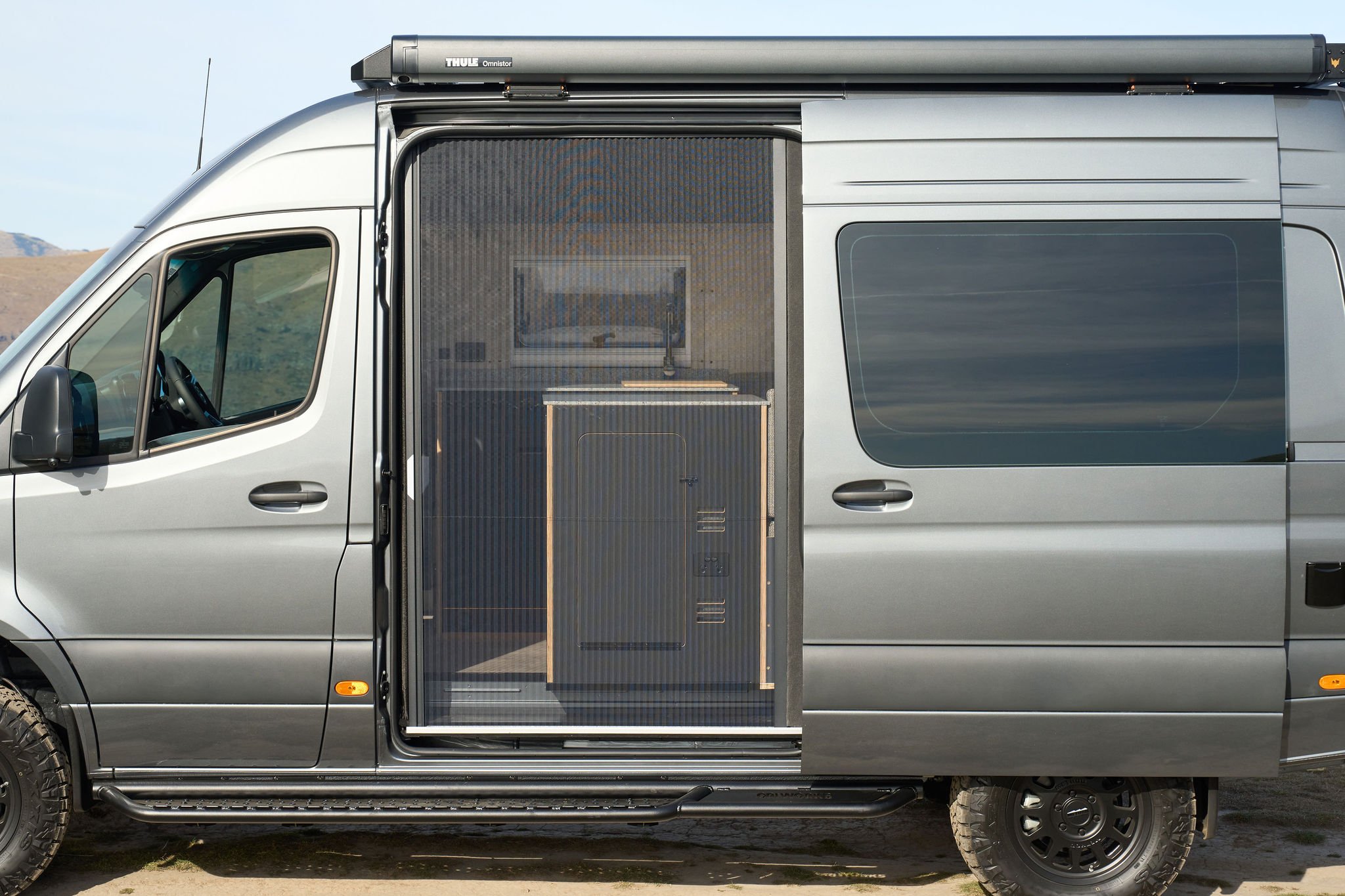 mercedes-4x4-sprinter-matt-and-dans-campervans-bug-screen.jpg