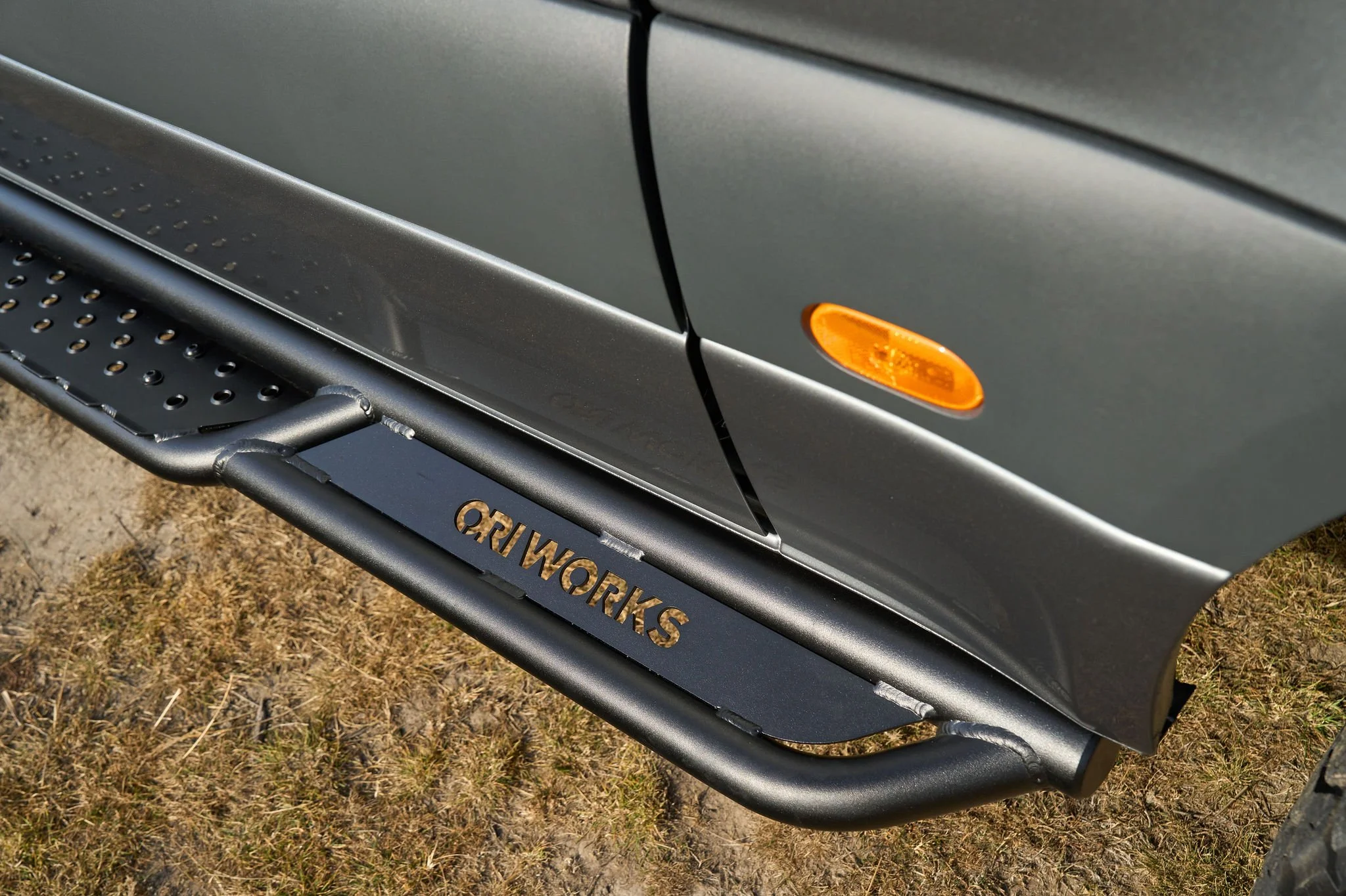 oriworks-side-step-Oriworks-mercedes-4x4-sprinter-matt-and-dans-campervans.jpg