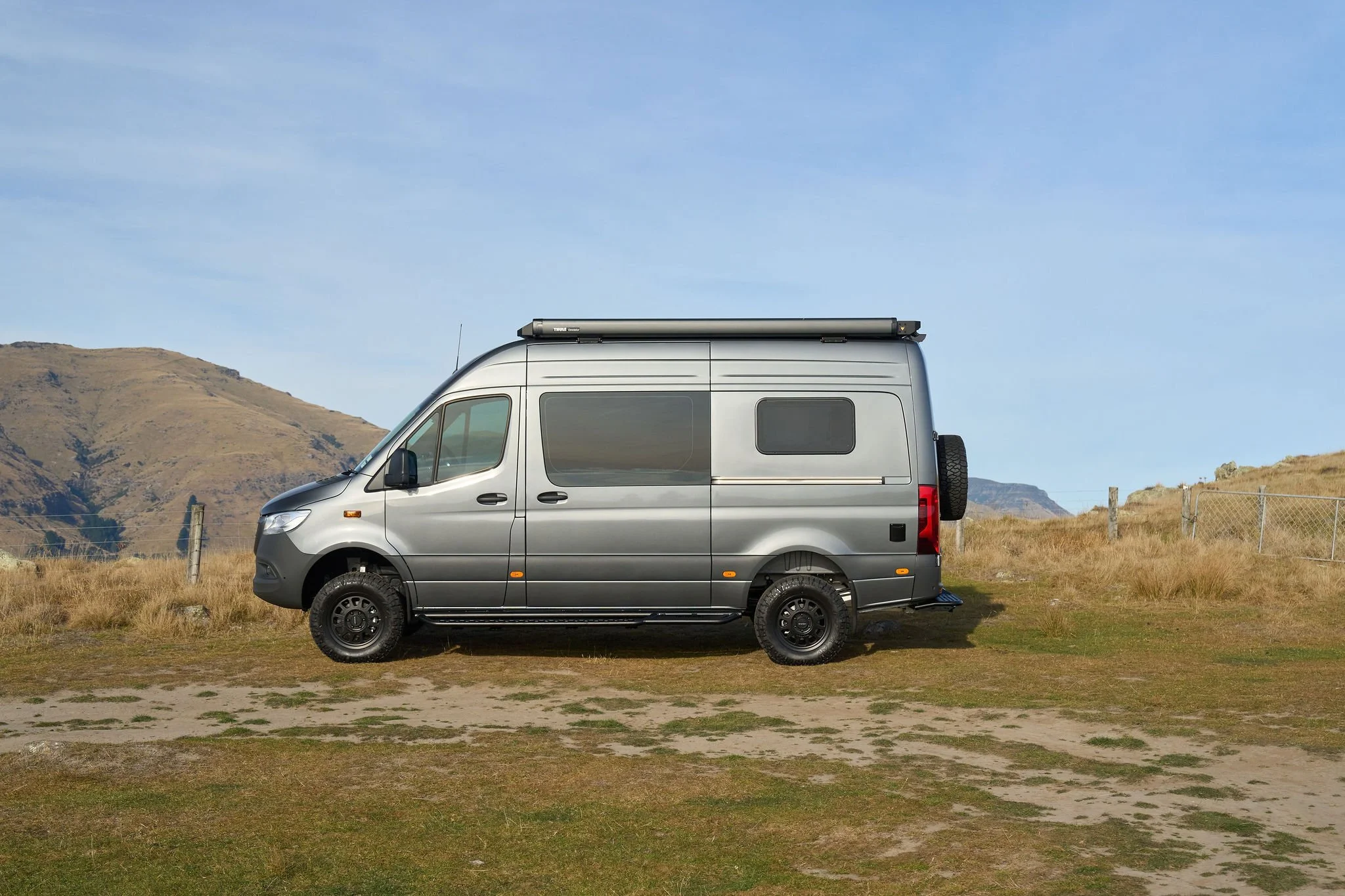 mercedes-4x4-sprinter-matt-and-dans-campervans-closed-van-full.jpg