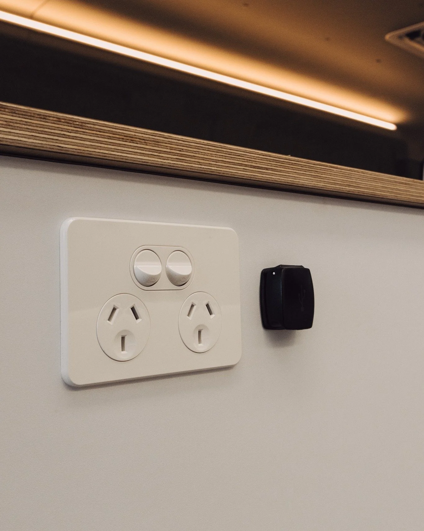Ever packed every charger you own and still had nowhere to plug them in? We've sorted that ✔️ 

Our campervans have 12V Scanstrut Fast Chargers and top spec 230V Outlets built right in, so your devices are ready when you are &ndash; one less thing to